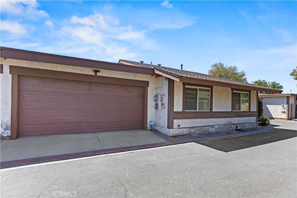 4262 Donald Avenue