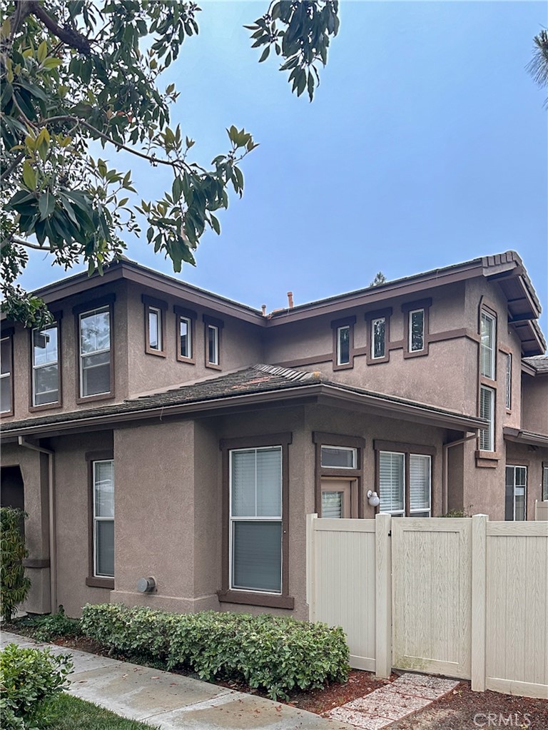 275 Woodcrest Lane