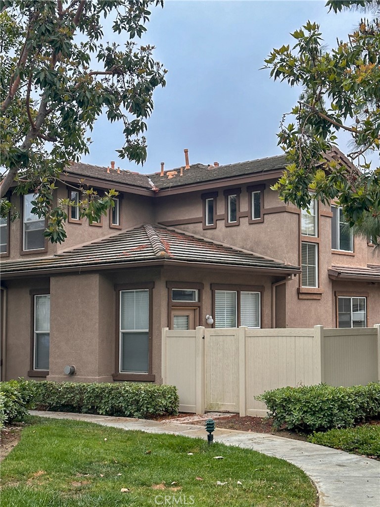 275 Woodcrest Lane