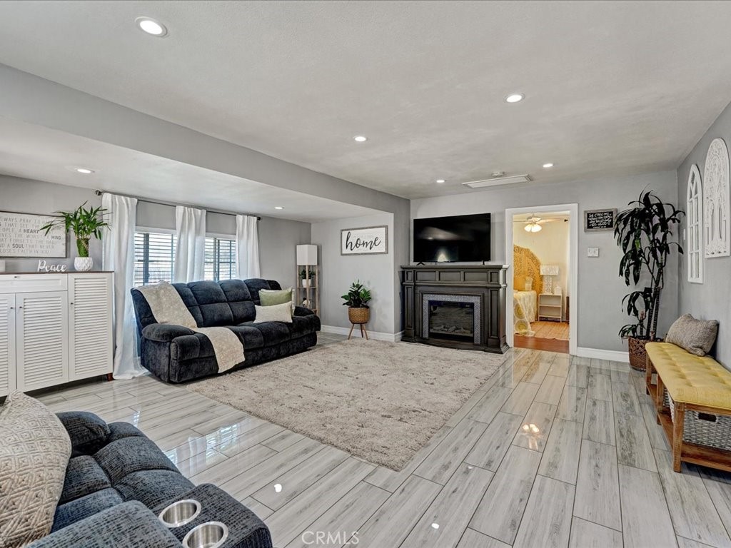 3716 Brotherton