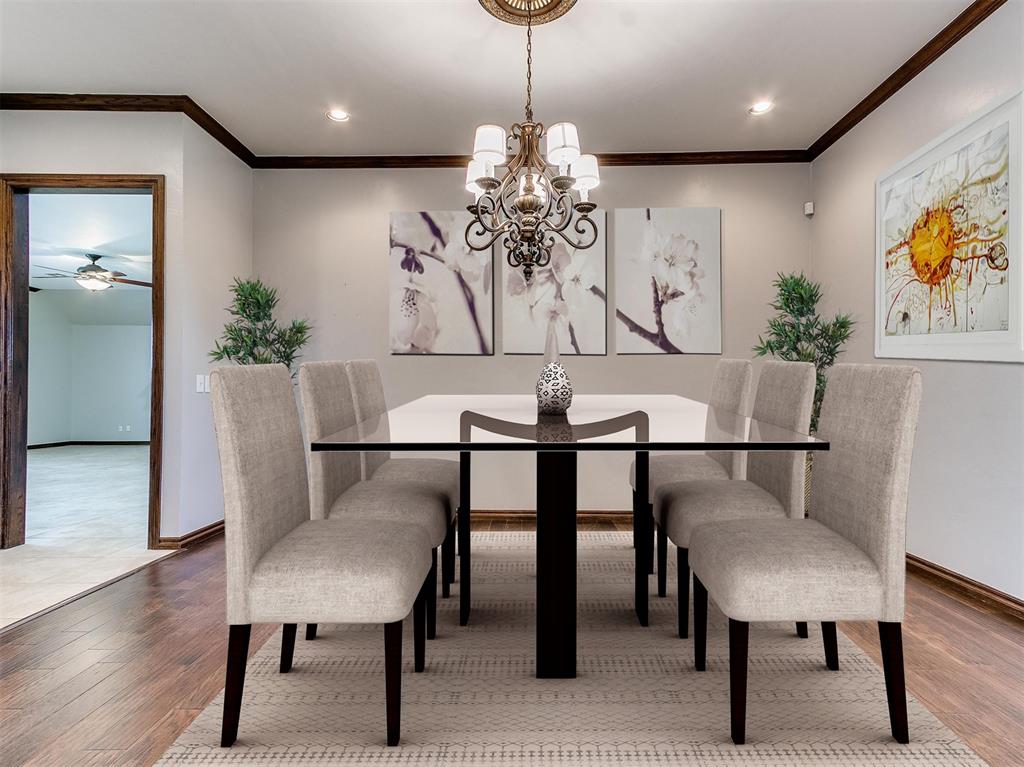 4553 Hollycrest Lane