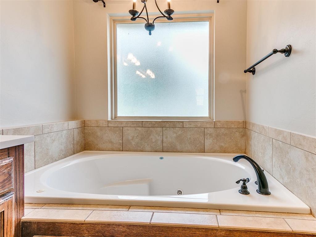 4553 Hollycrest Lane
