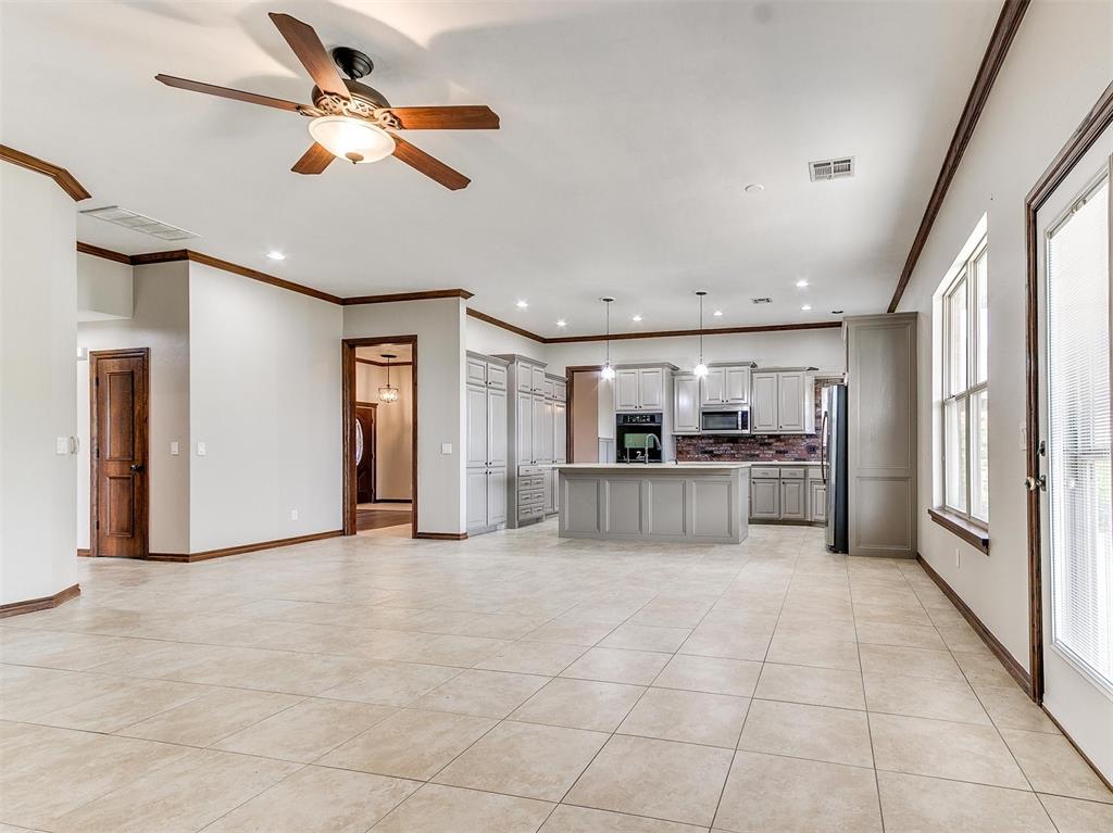 4553 Hollycrest Lane