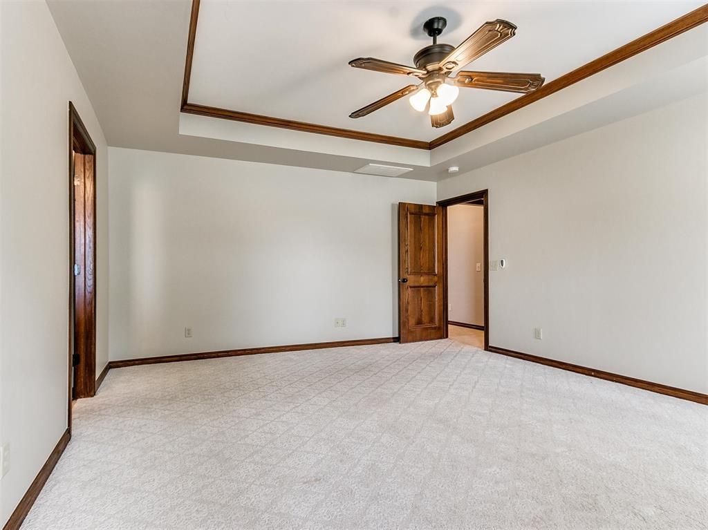 4553 Hollycrest Lane
