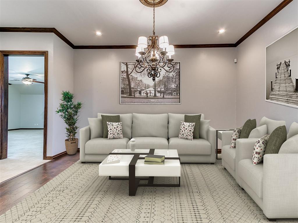 4553 Hollycrest Lane