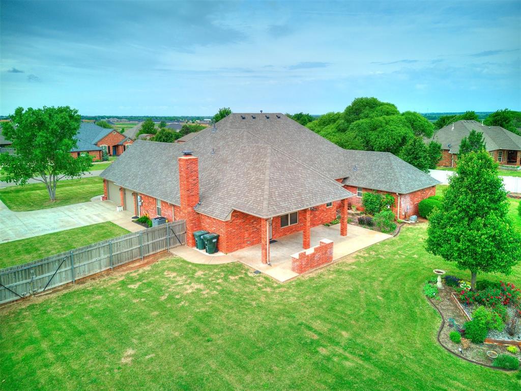 4553 Hollycrest Lane