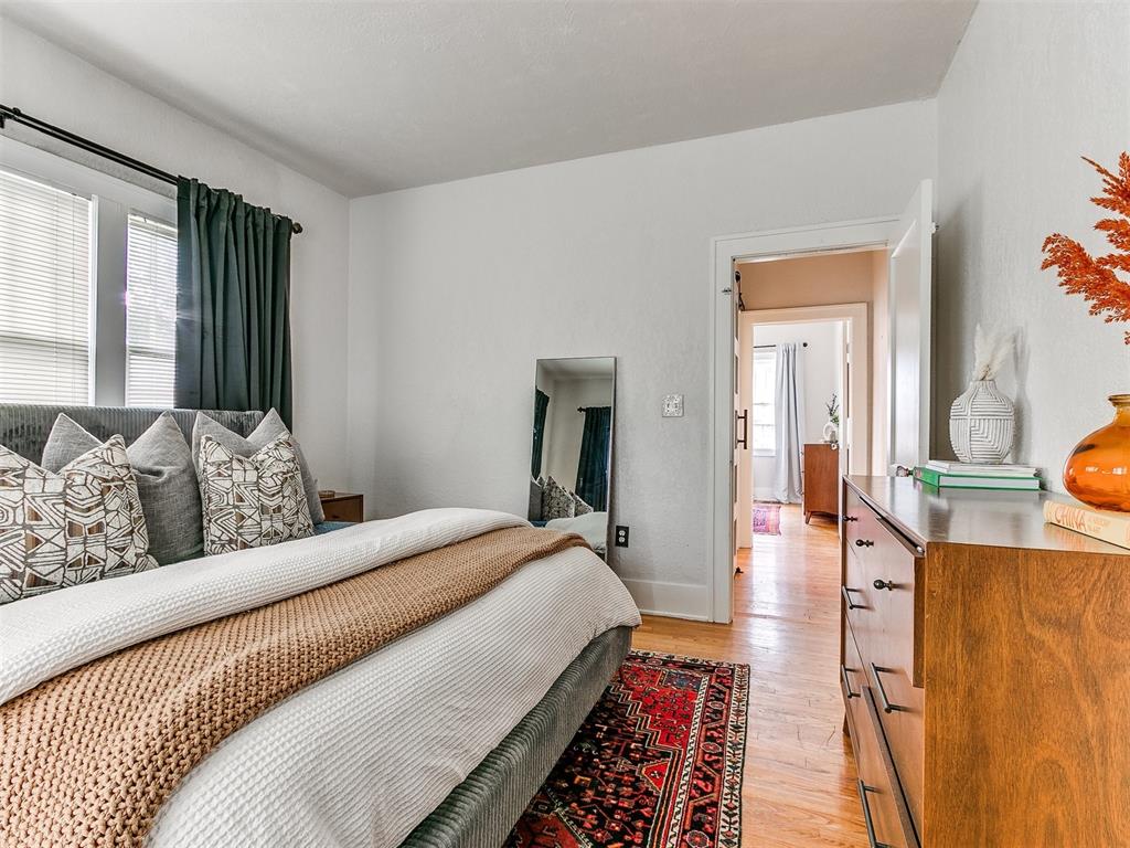 2554 NW 19th Street