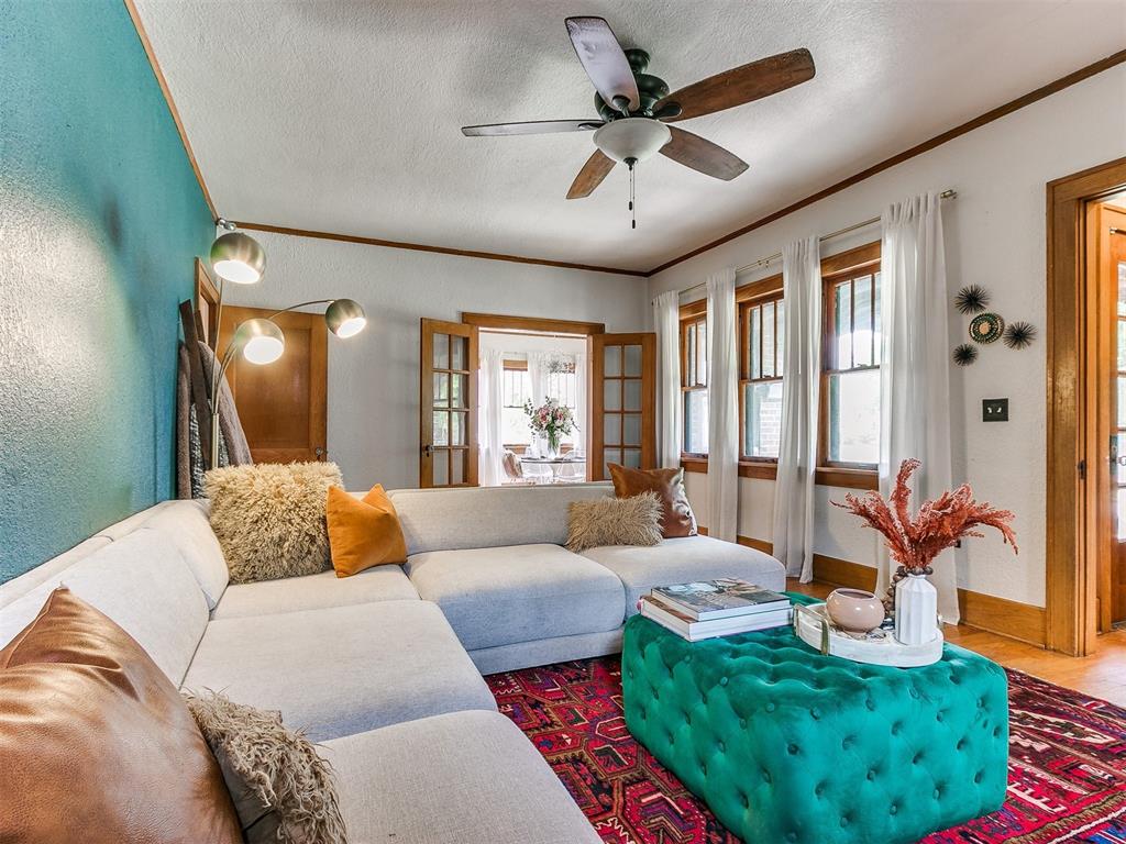 2554 NW 19th Street