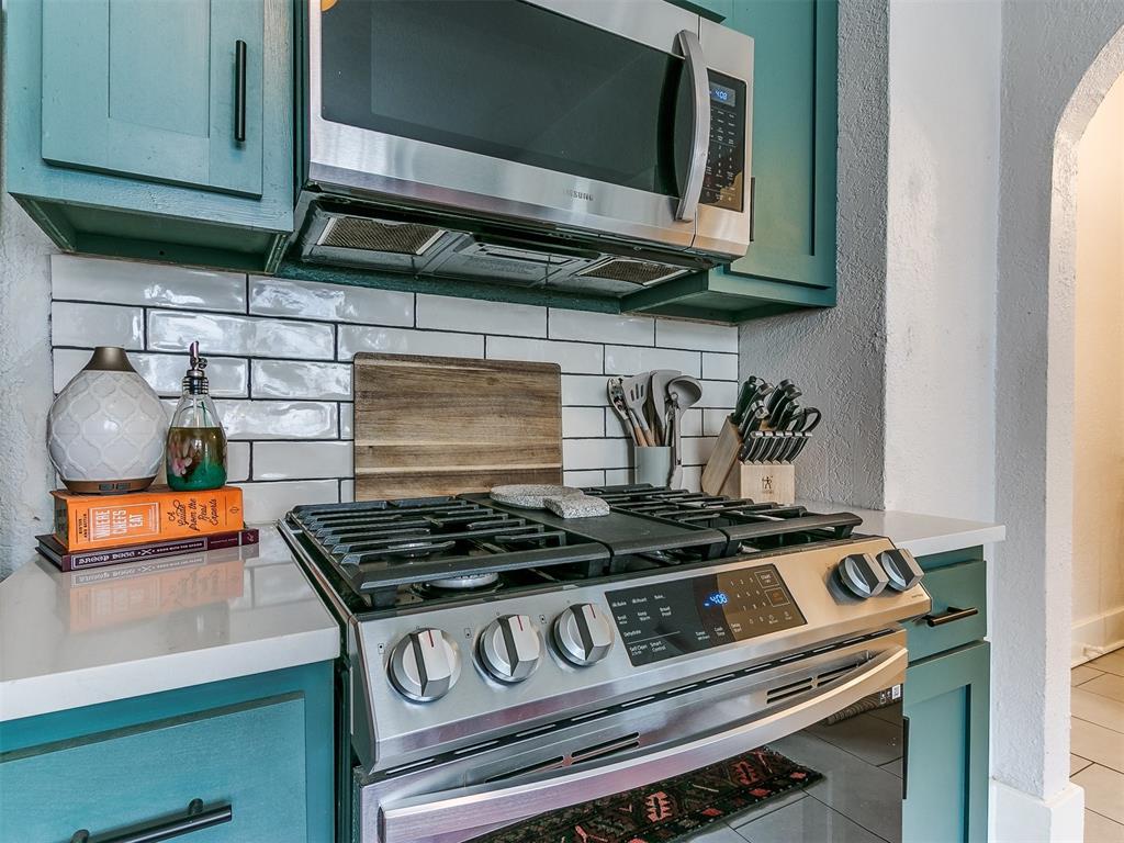 2554 NW 19th Street