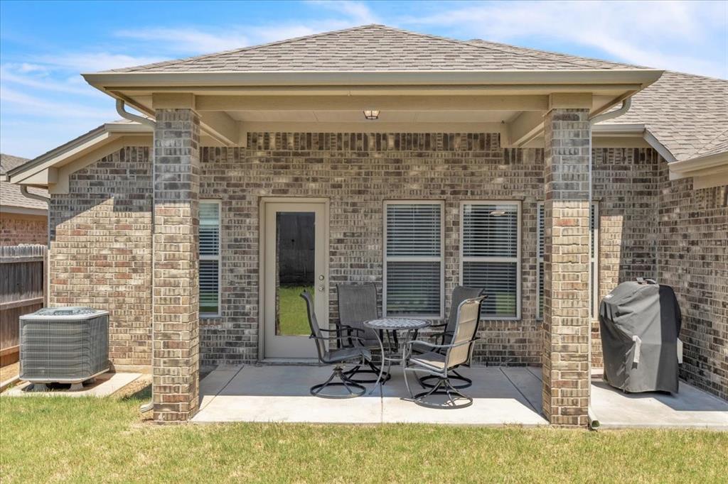810 Mossy Road