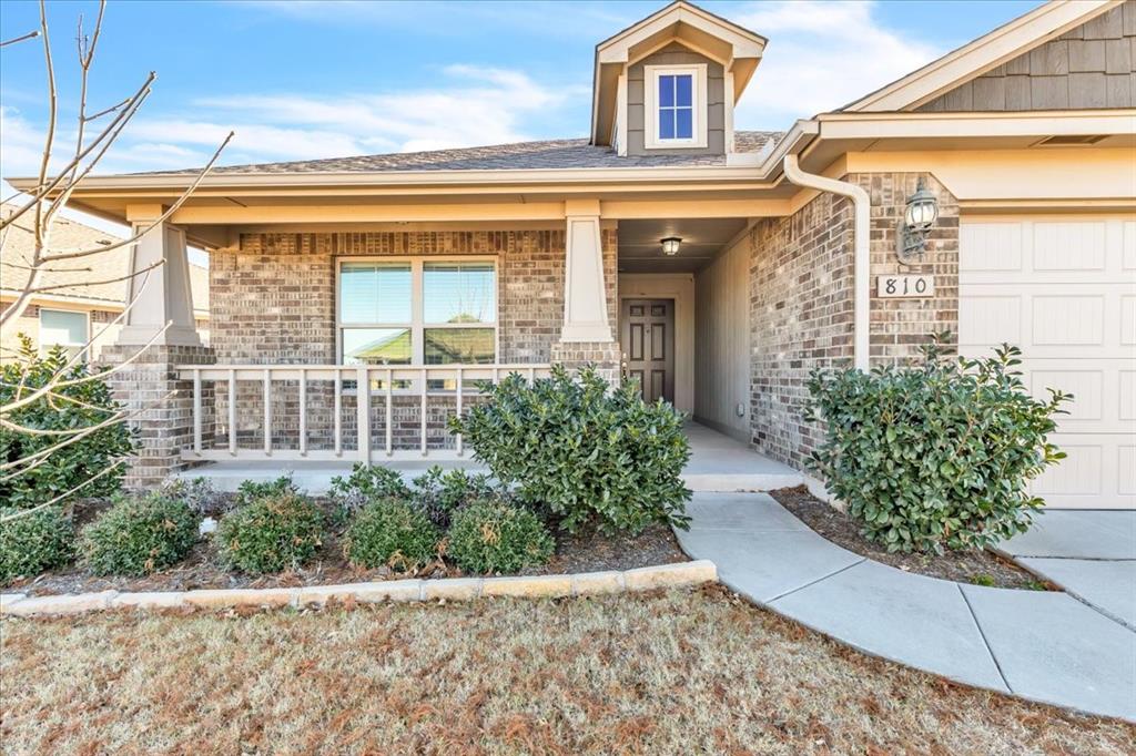 810 Mossy Road