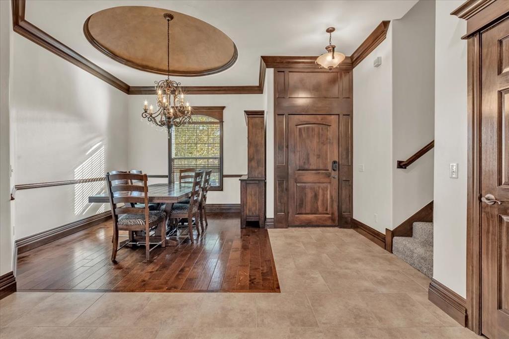 5817 Hardwick Lane
