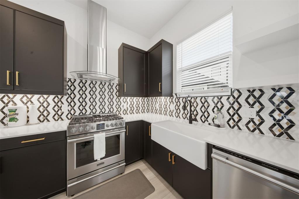 2520 NW 132nd Place