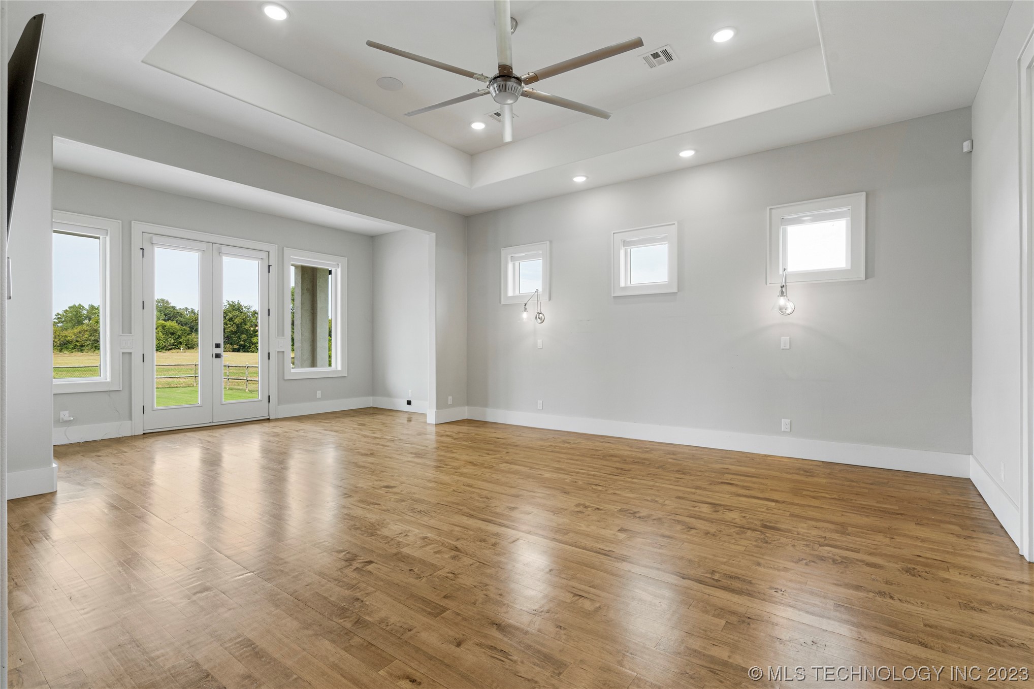 5781 E 138th Street S