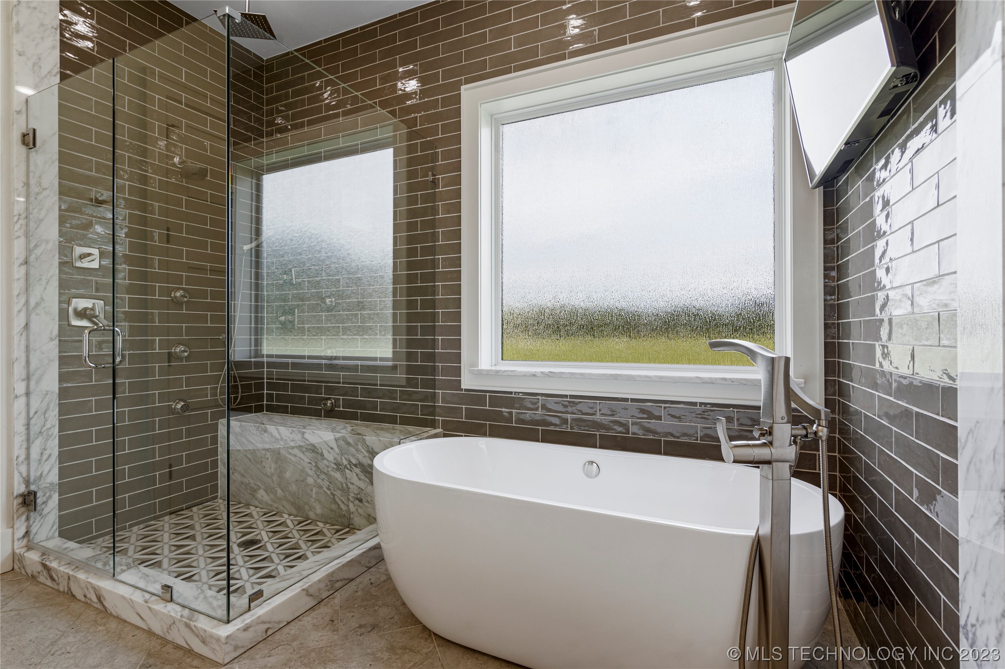 5781 E 138th Street S