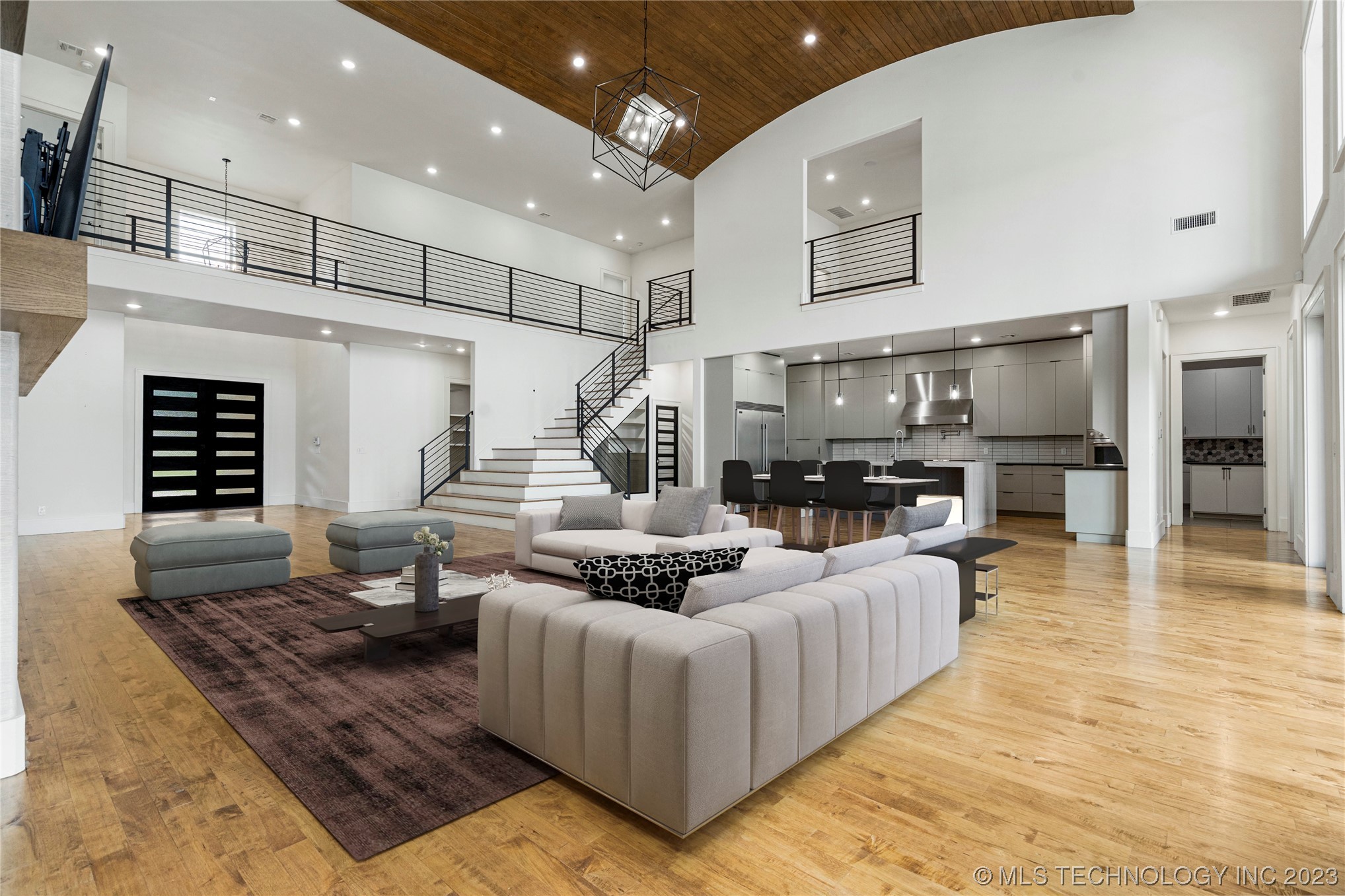 5781 E 138th Street S