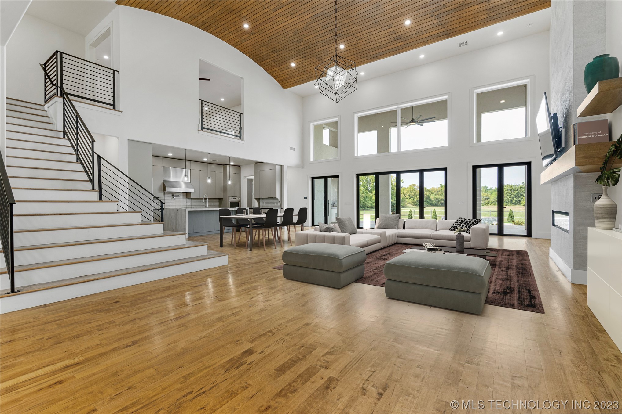 5781 E 138th Street S