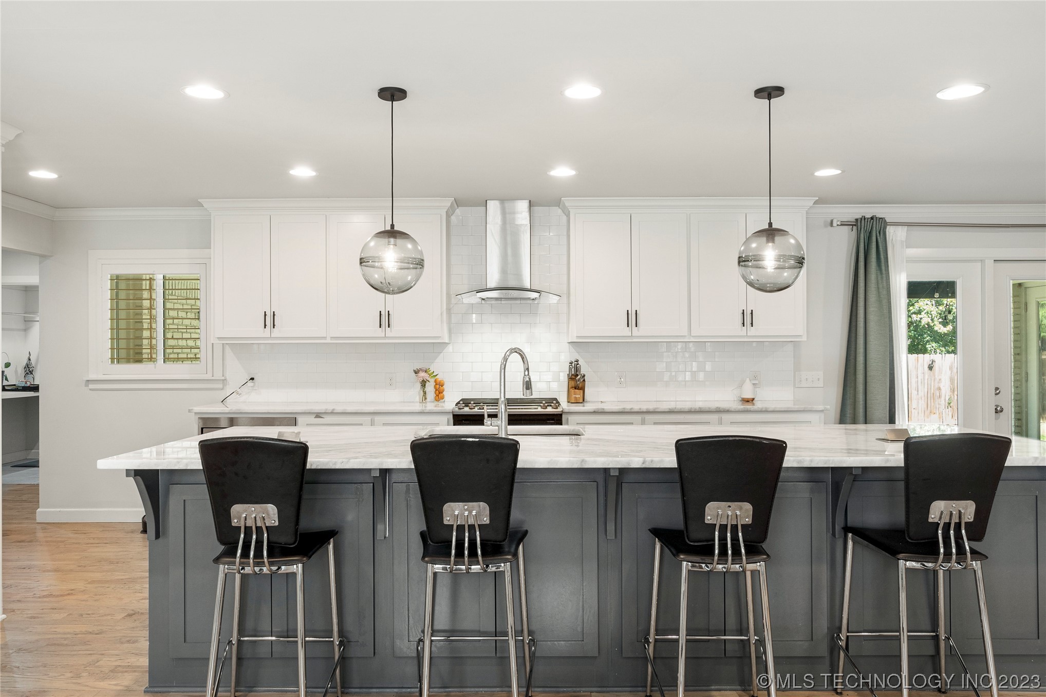 4041 S Birmingham Avenue