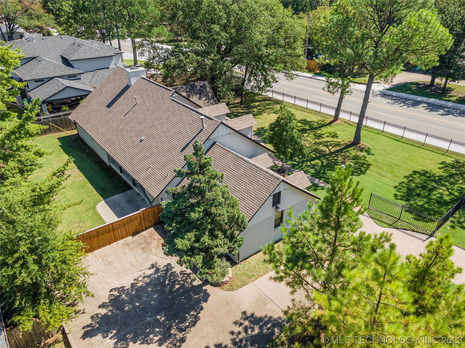 4041 S Birmingham Avenue