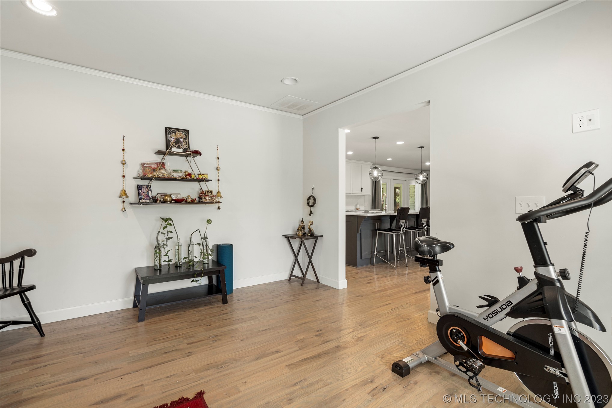 4041 S Birmingham Avenue