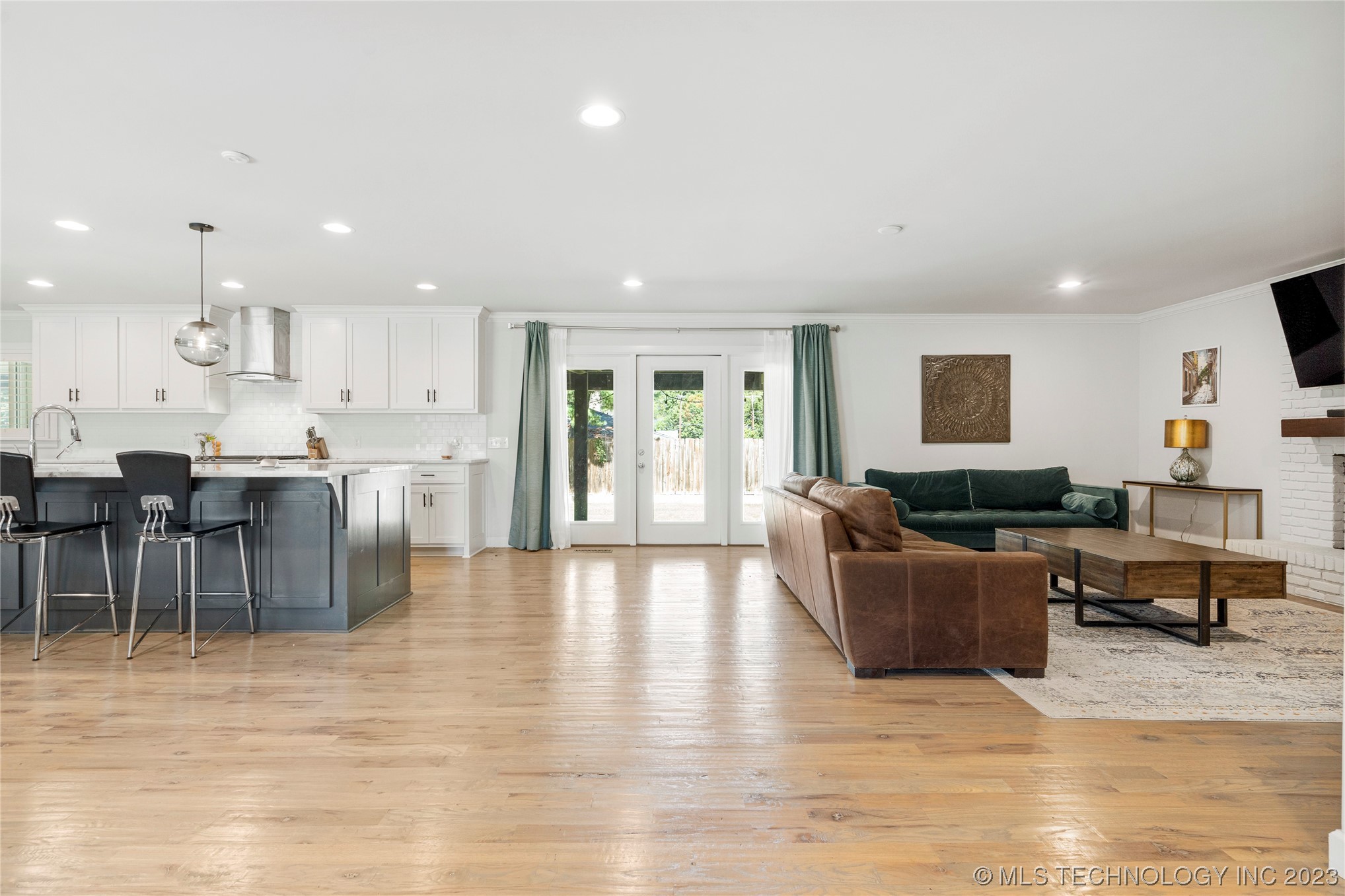 4041 S Birmingham Avenue