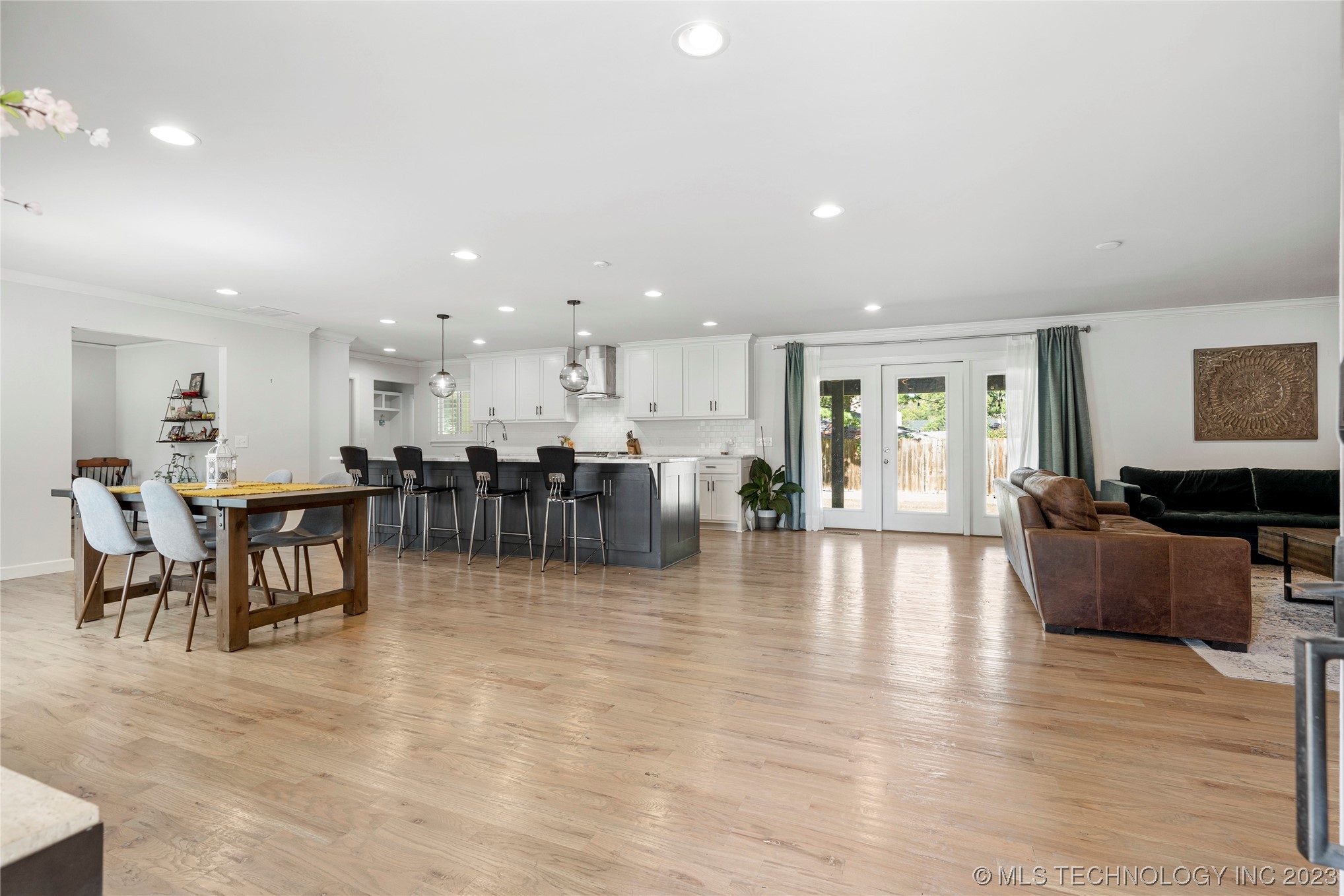 4041 S Birmingham Avenue