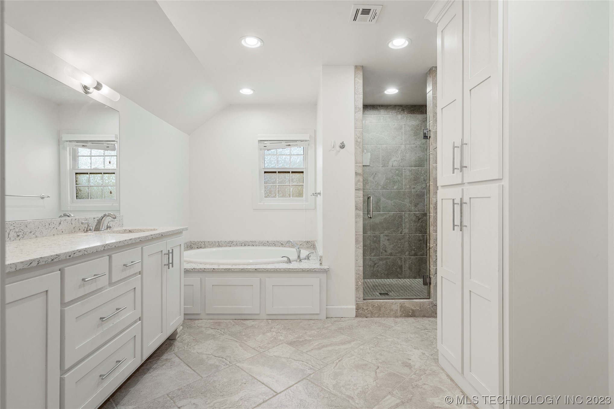 4041 S Birmingham Avenue