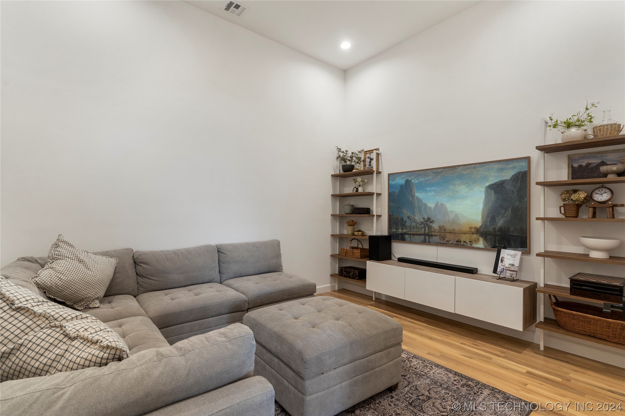 12659 S 73rd East Place