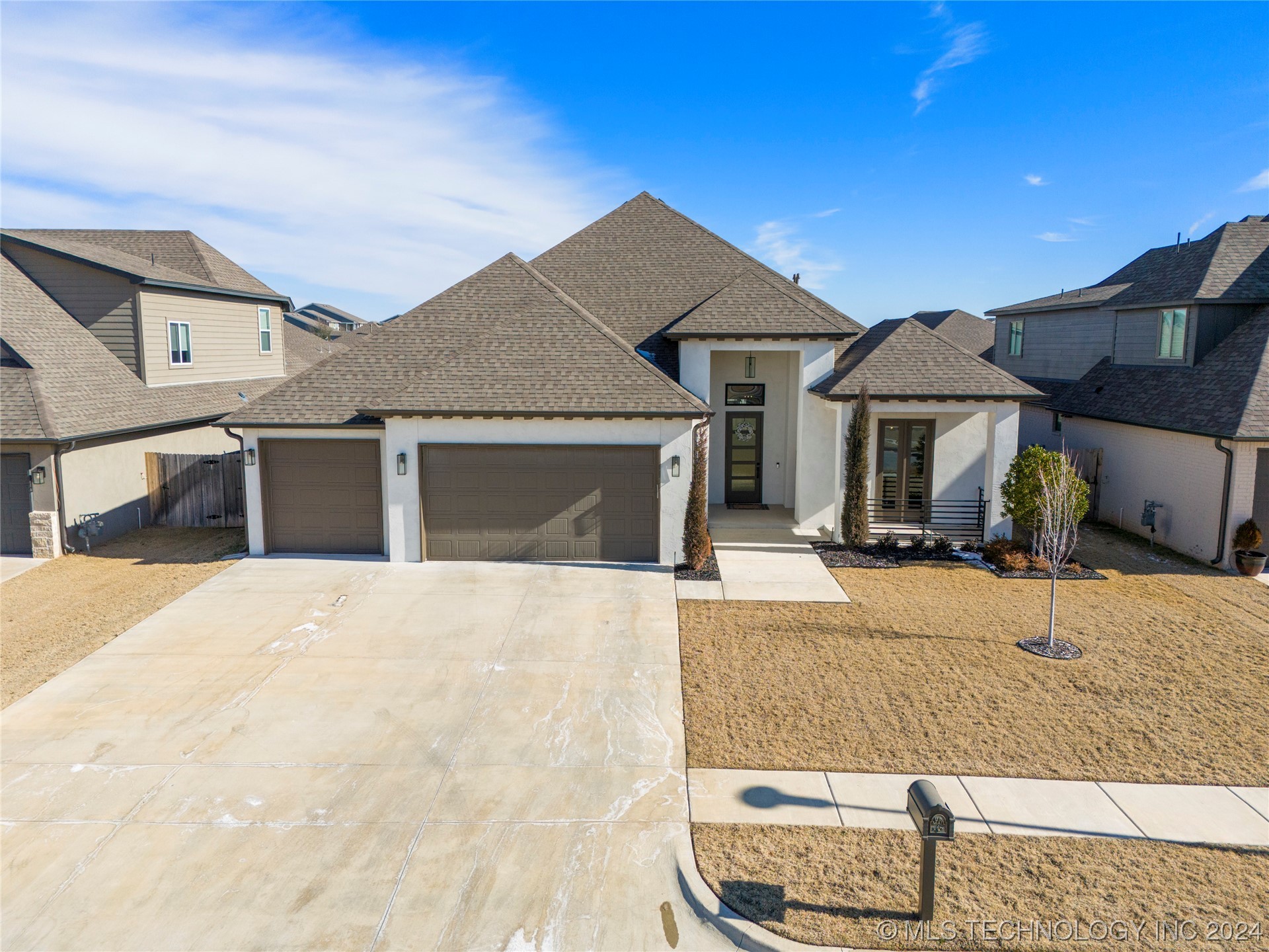 12659 S 73rd East Place