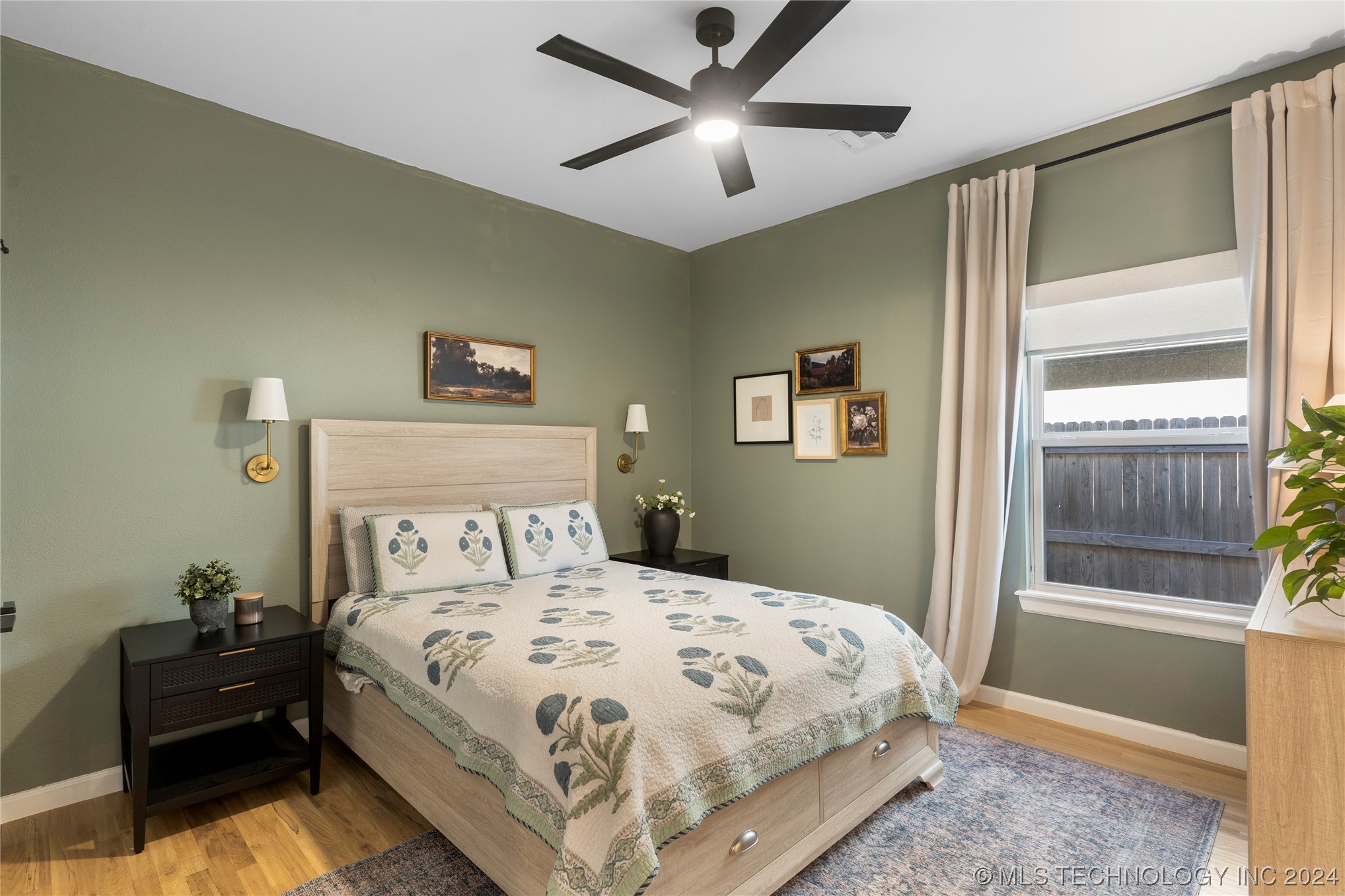 12659 S 73rd East Place