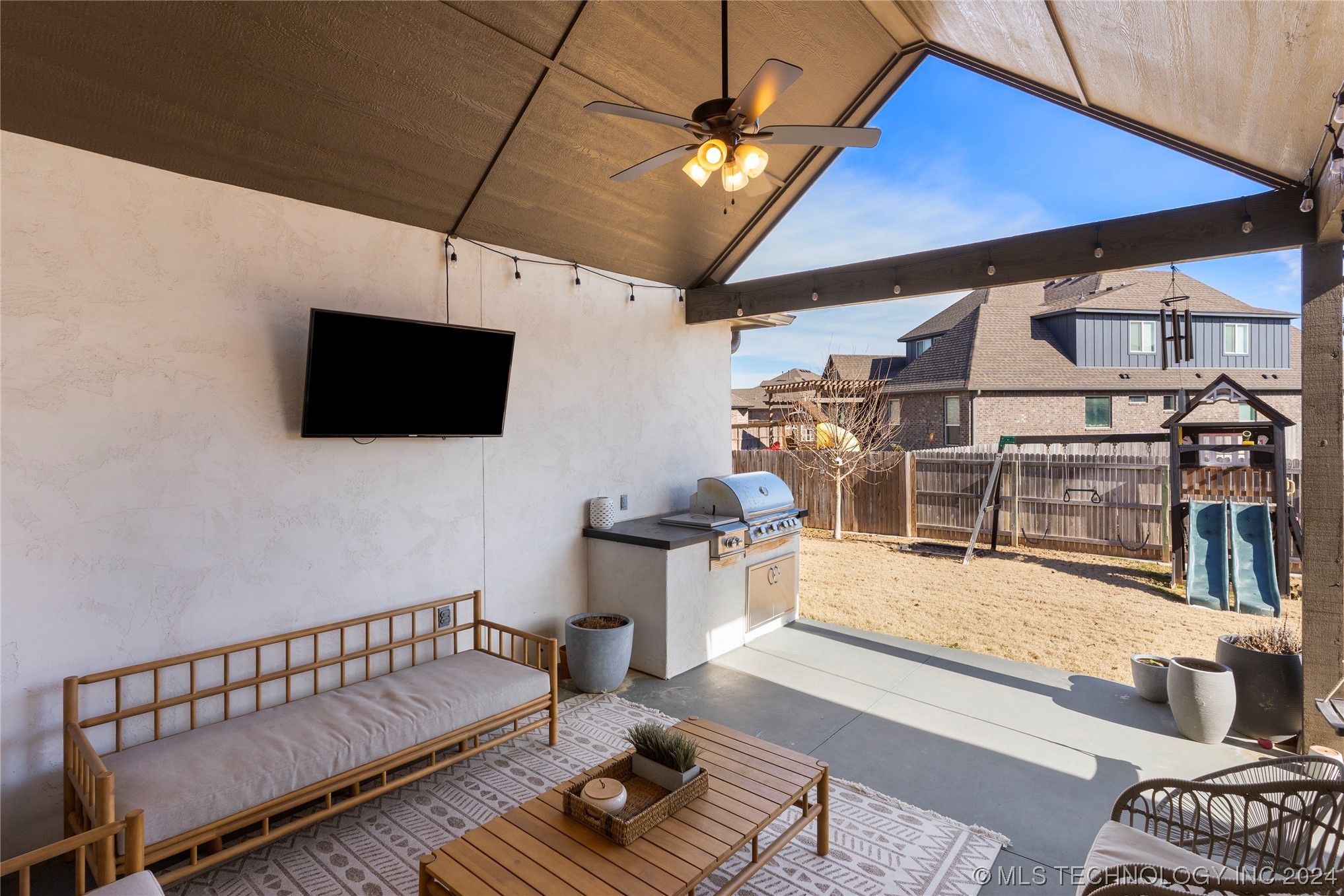 12659 S 73rd East Place