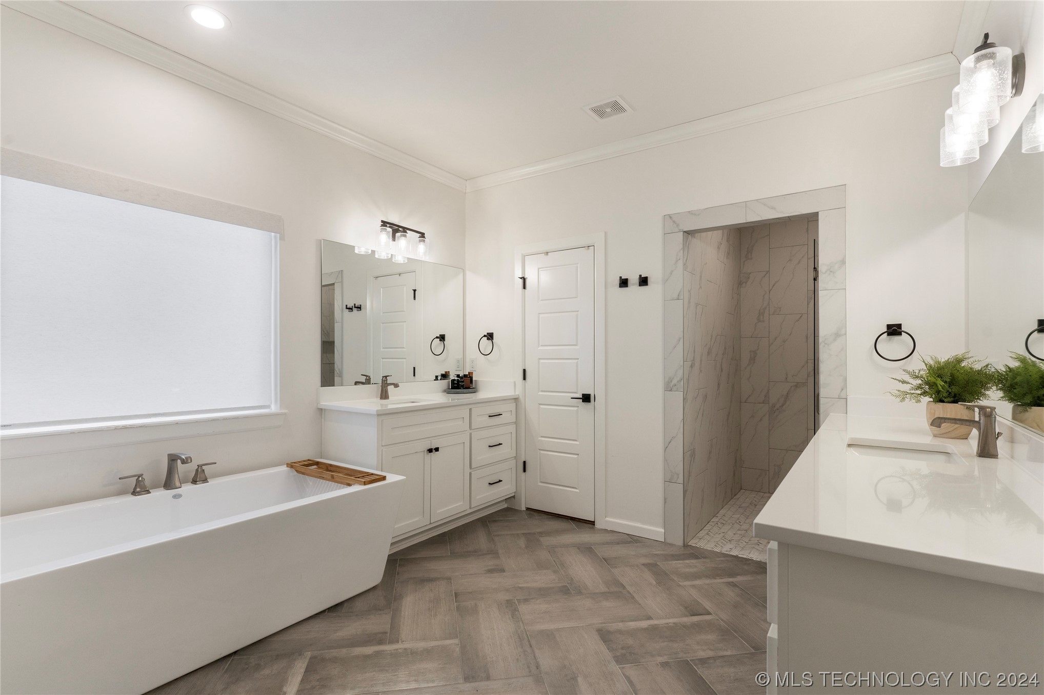 12659 S 73rd East Place