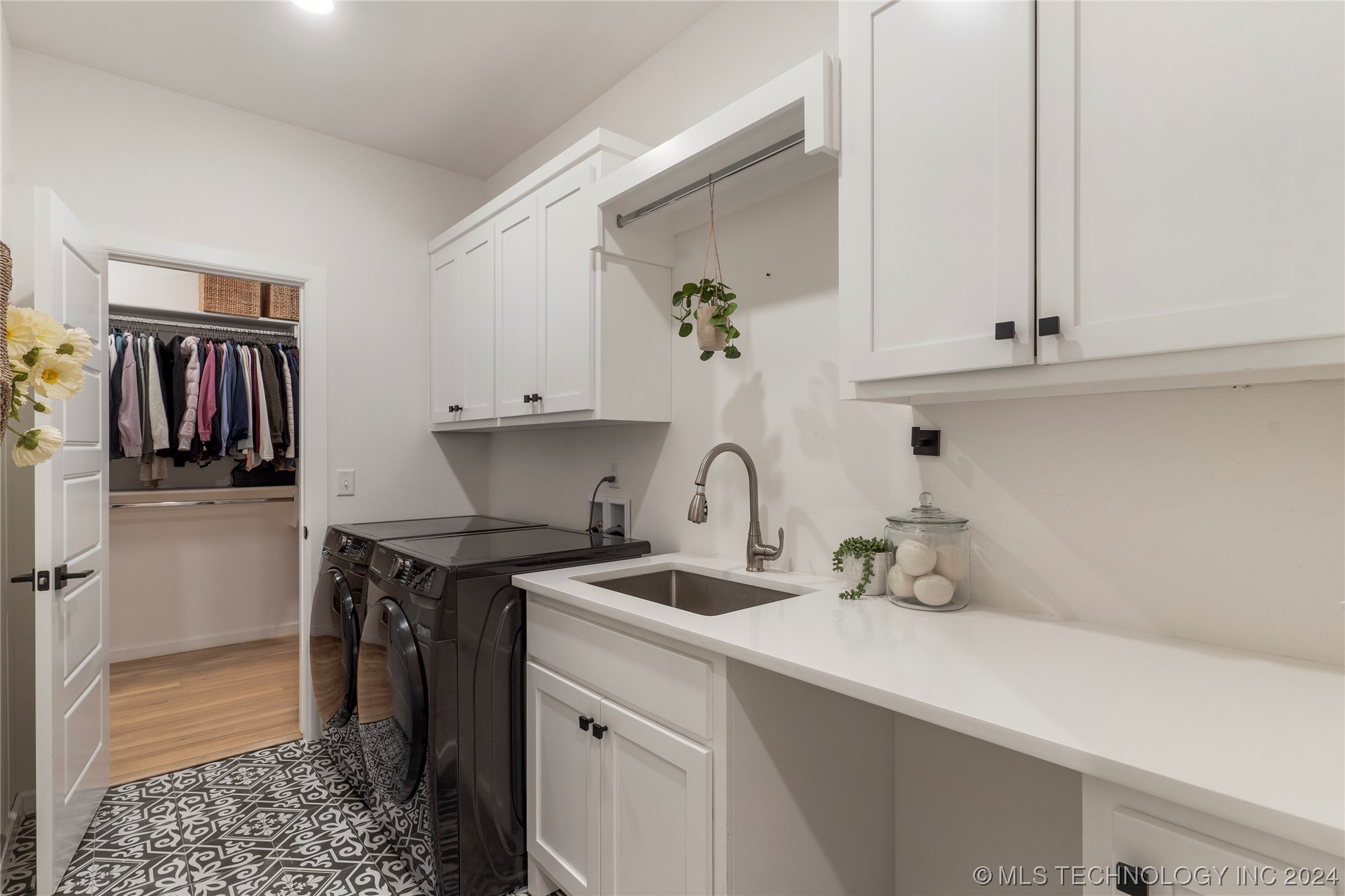 12659 S 73rd East Place