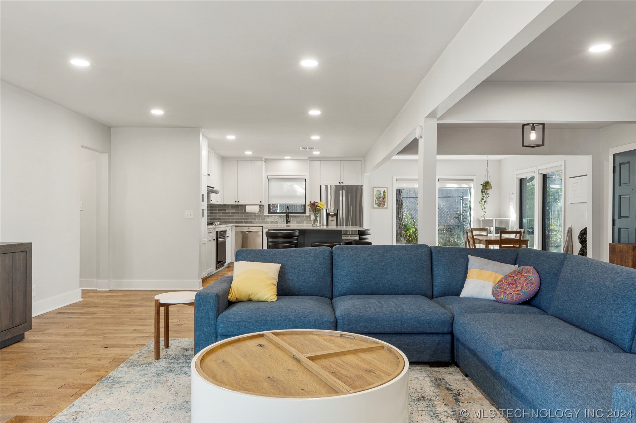 5813 S 69th East Avenue