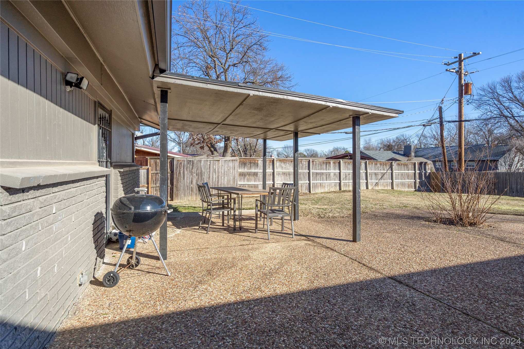 5813 S 69th East Avenue