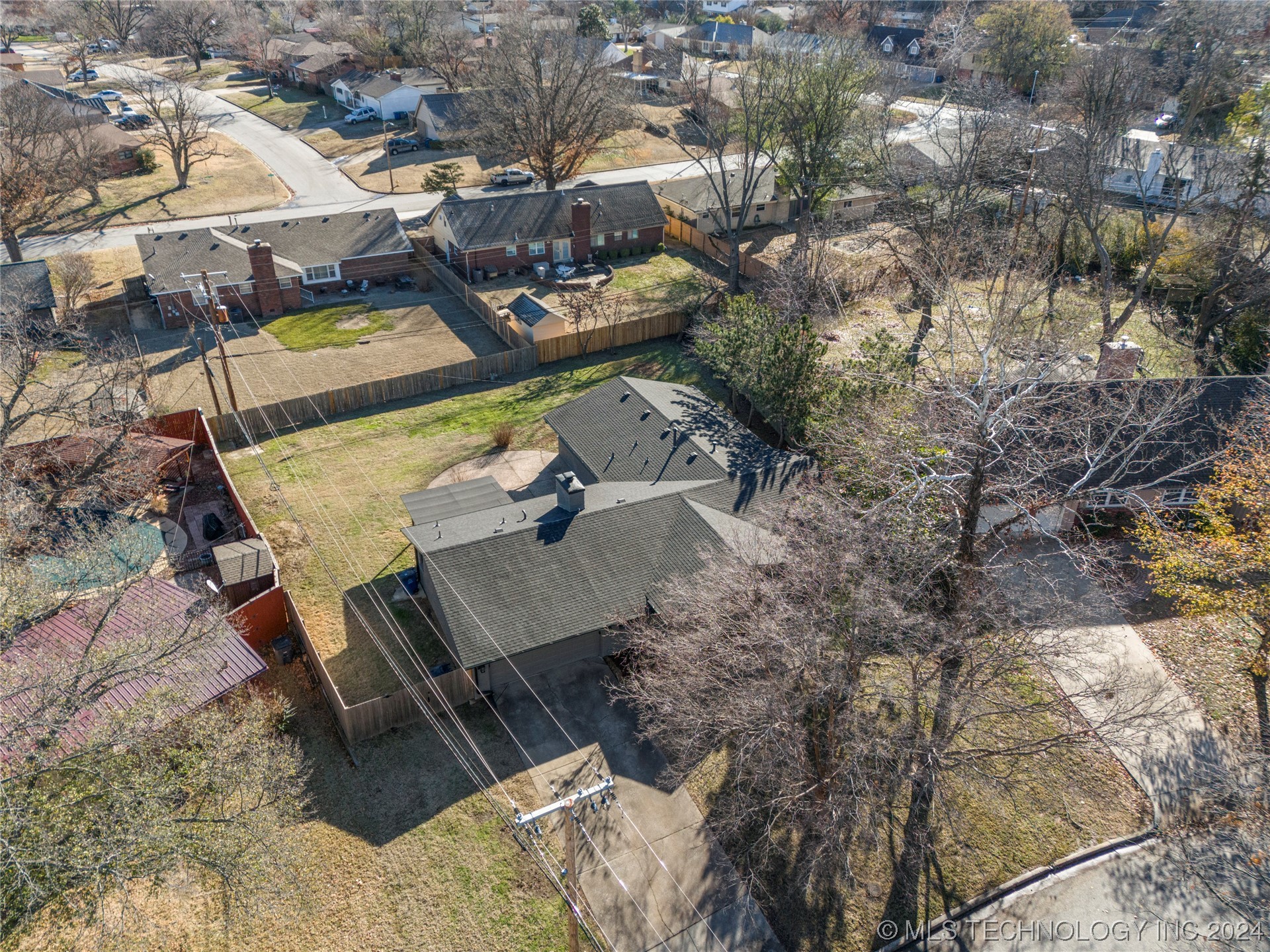 5813 S 69th East Avenue