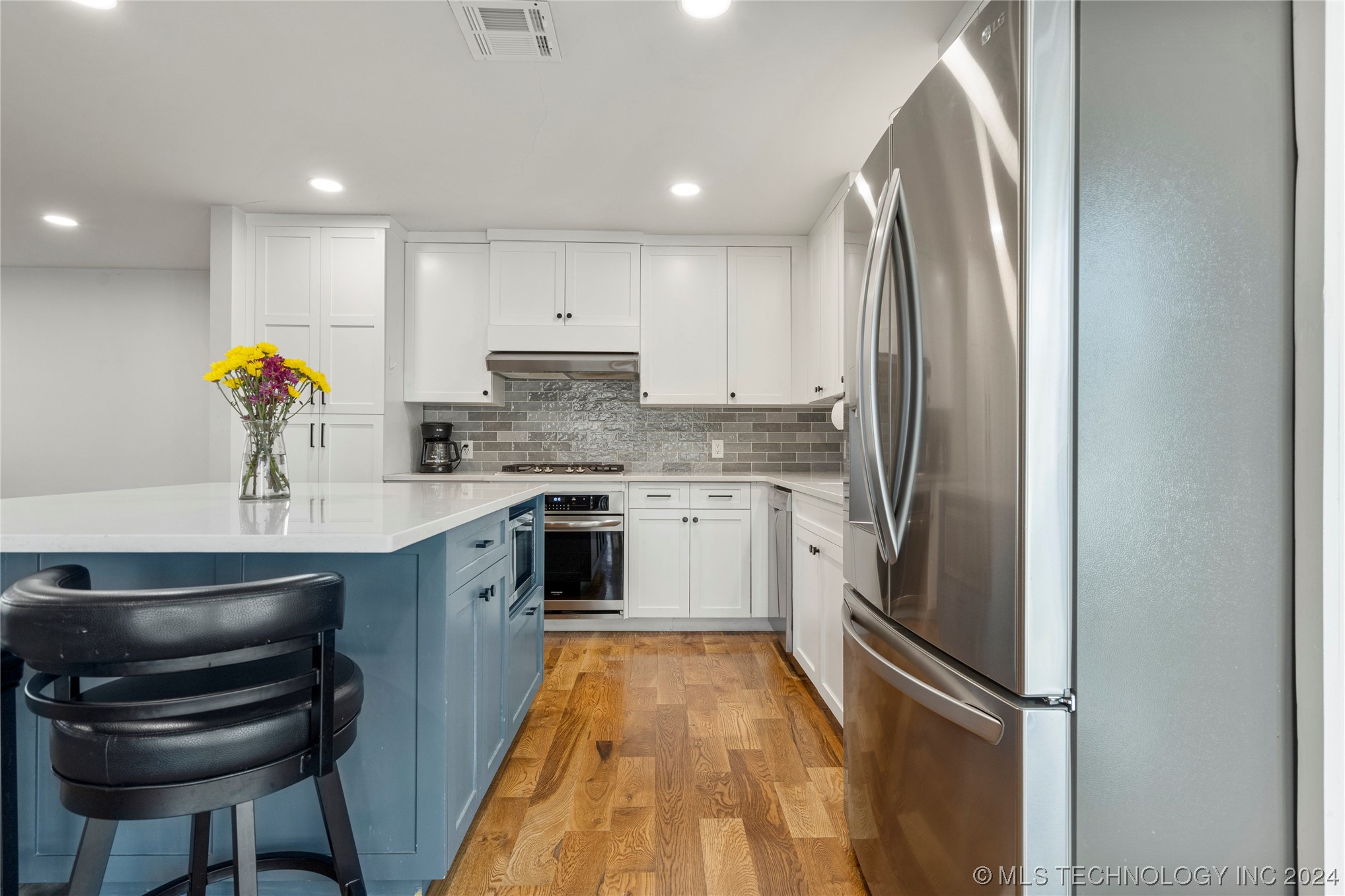 5813 S 69th East Avenue