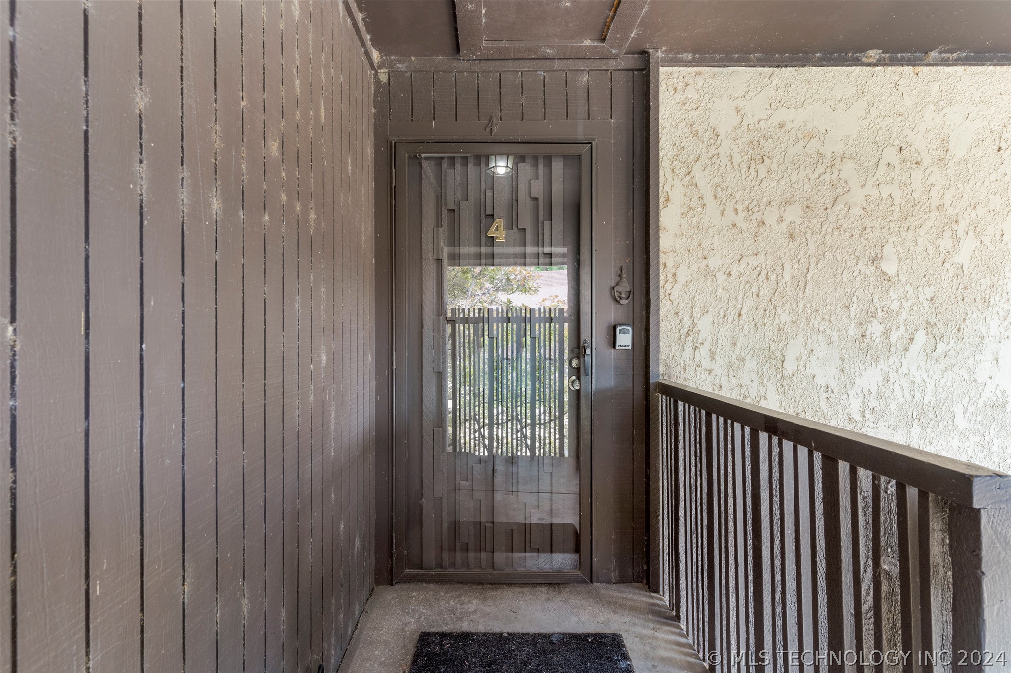 15909 E 131st Street S 4