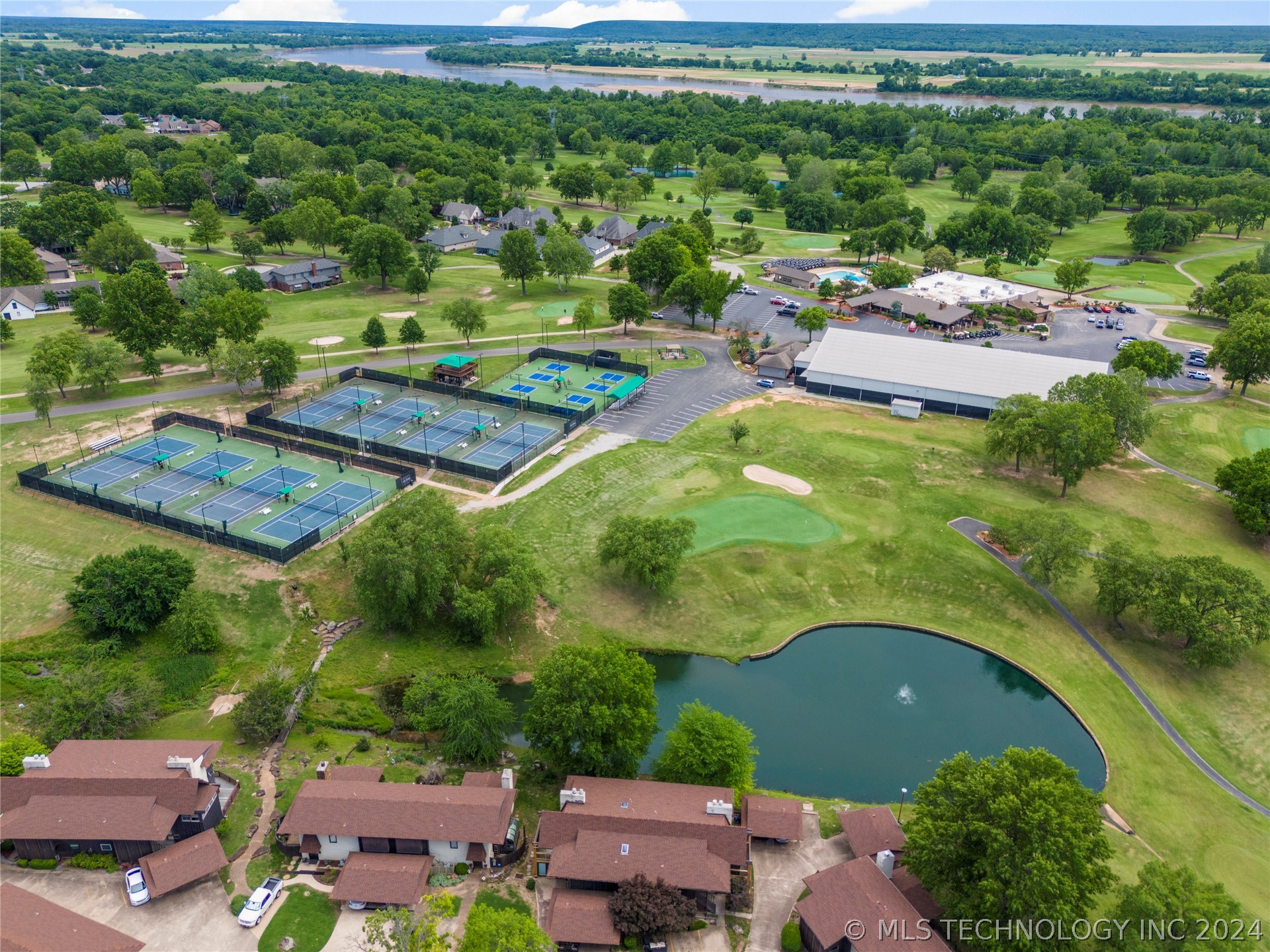 15909 E 131st Street S 4