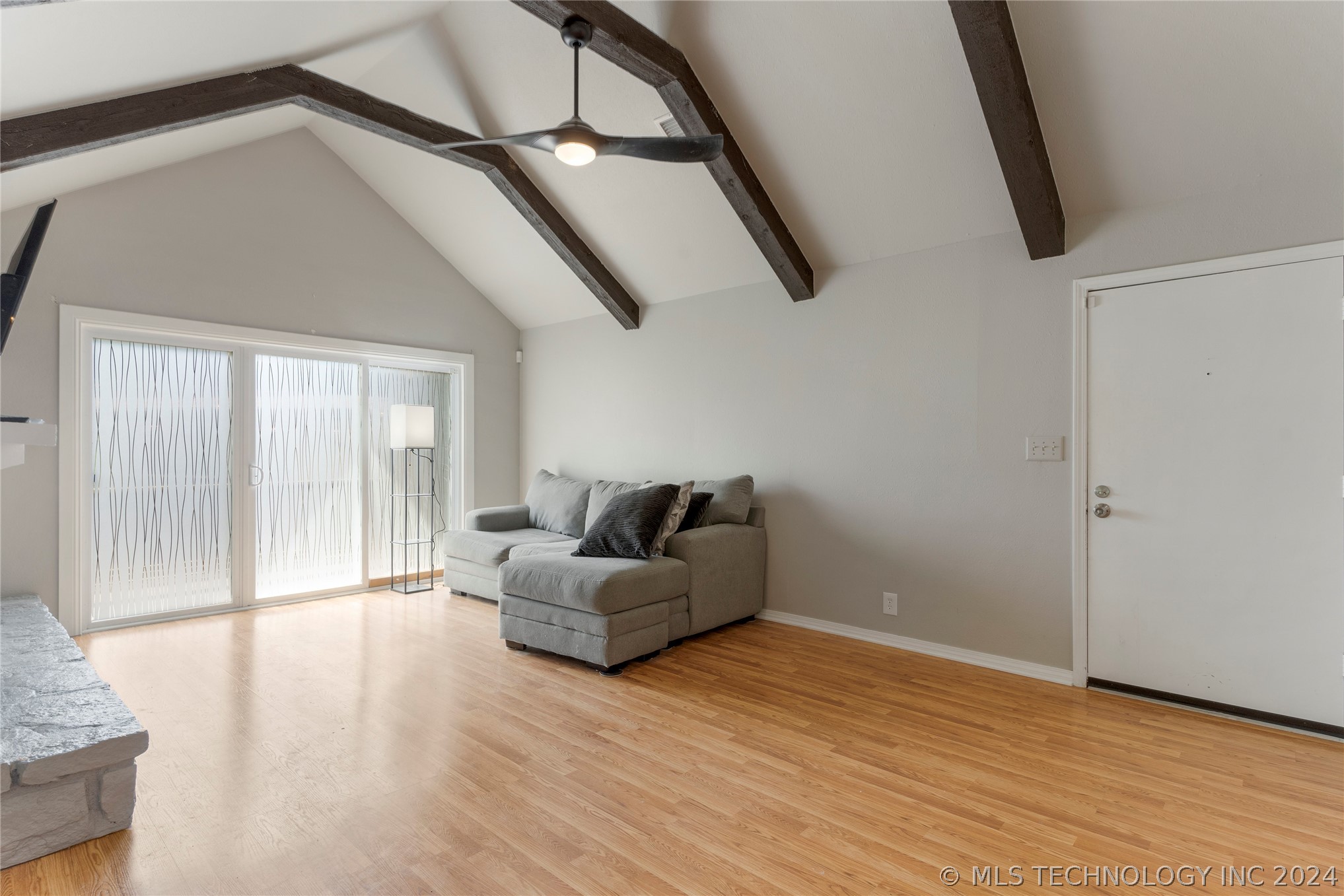 15909 E 131st Street S 4