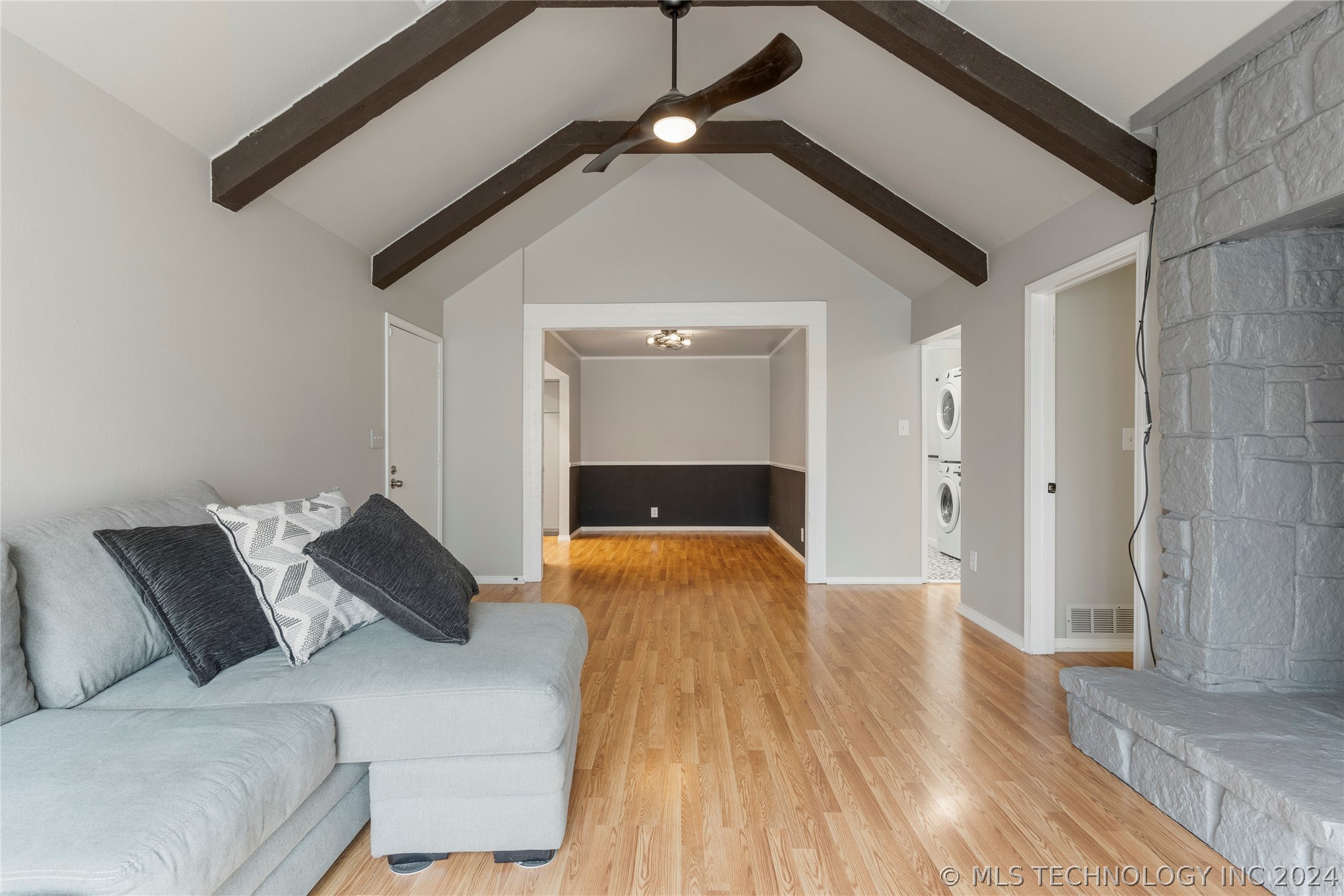 15909 E 131st Street S 4