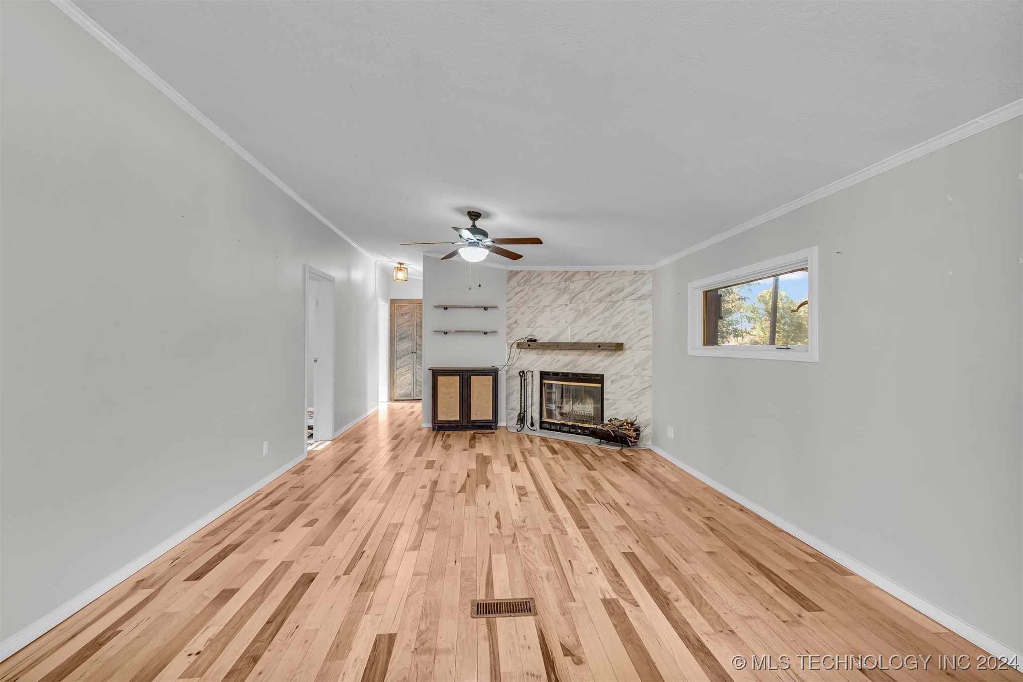 7086 Greenfield Lane