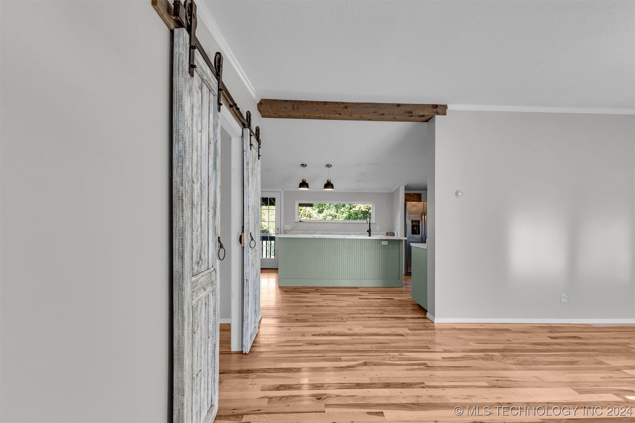 7086 Greenfield Lane