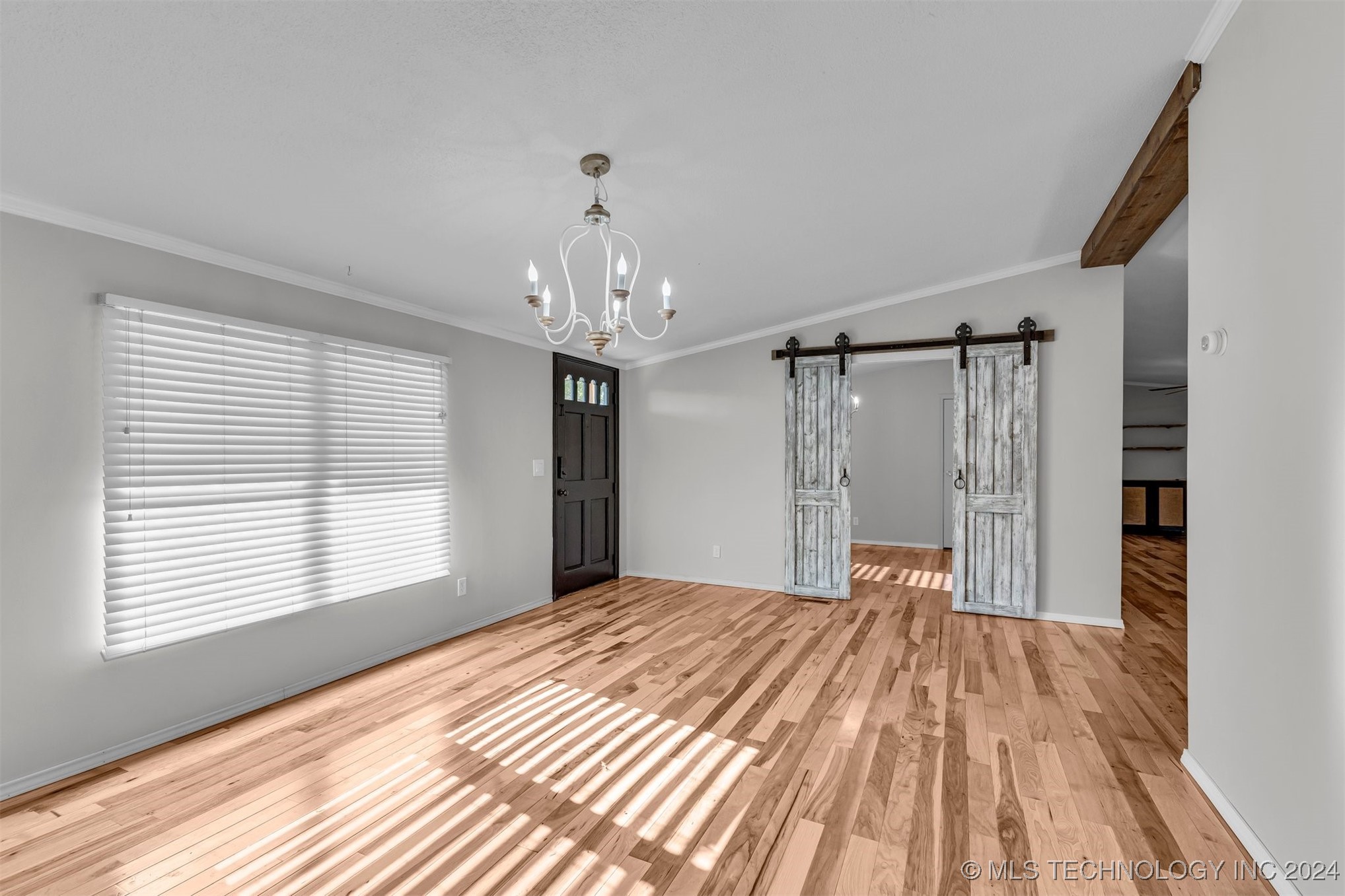 7086 Greenfield Lane