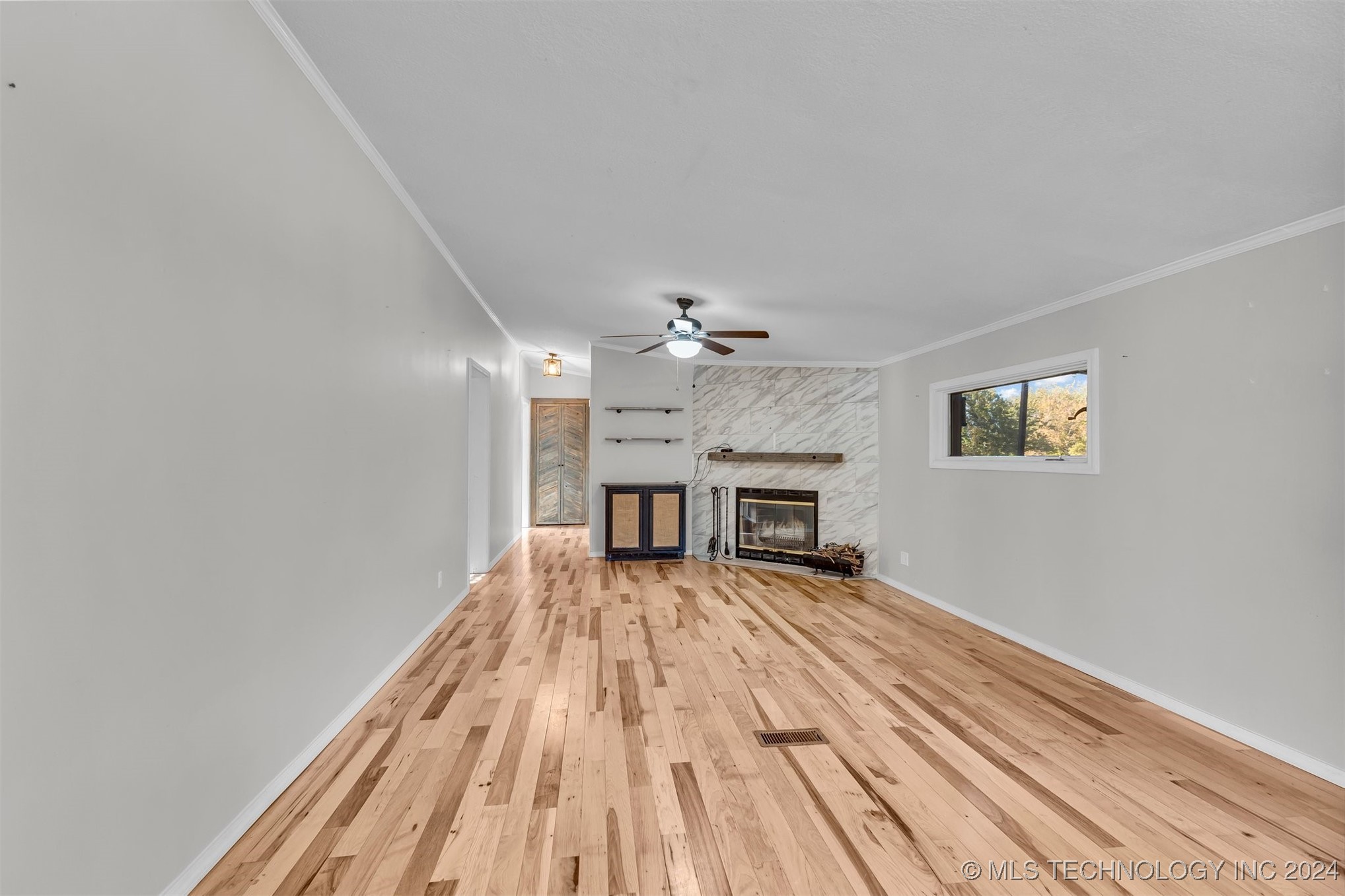 7086 Greenfield Lane