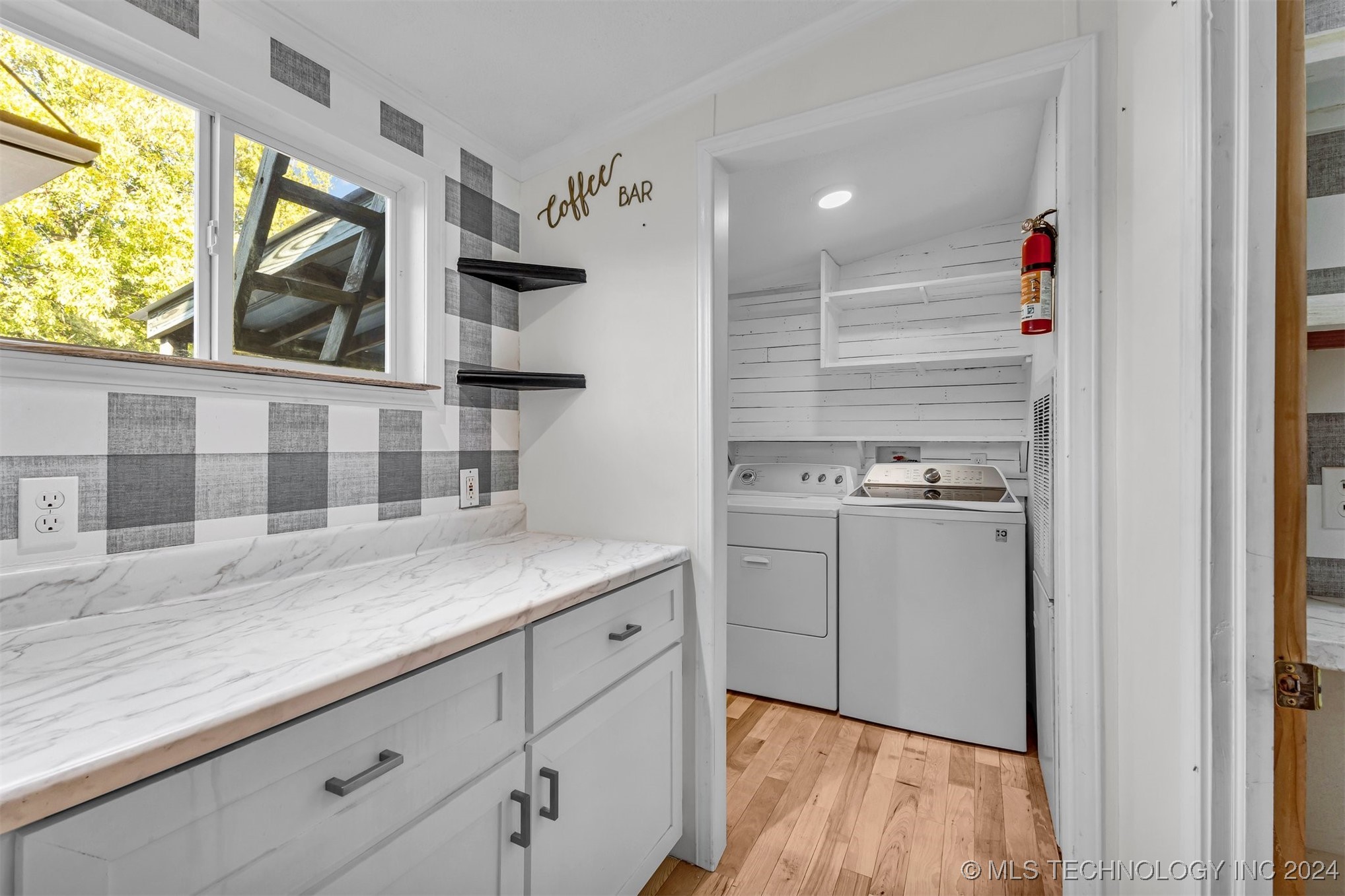 7086 Greenfield Lane