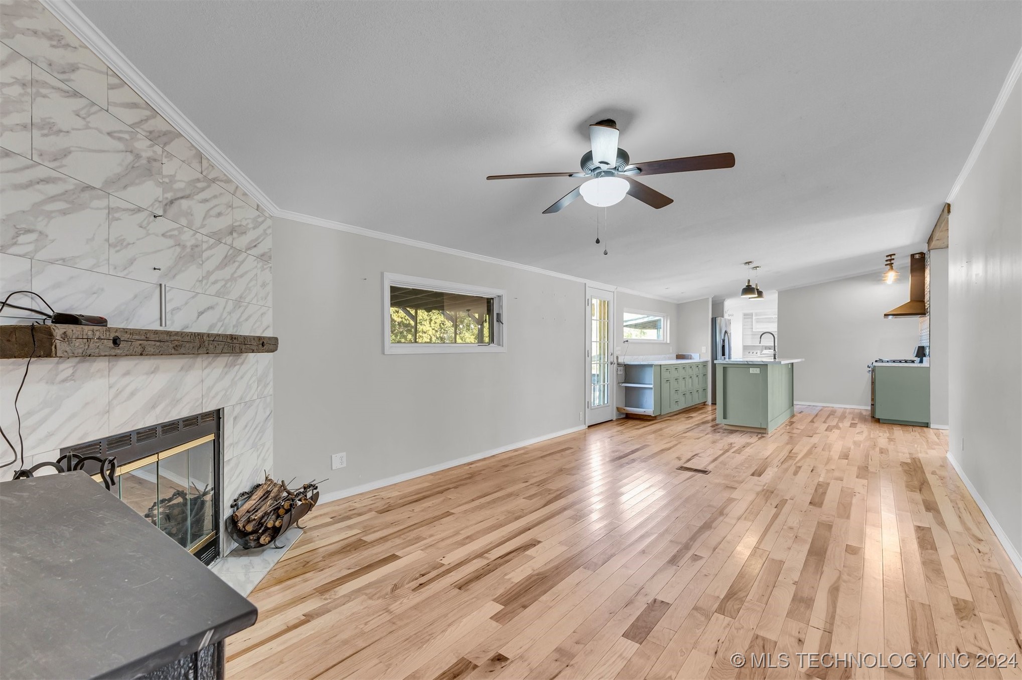 7086 Greenfield Lane