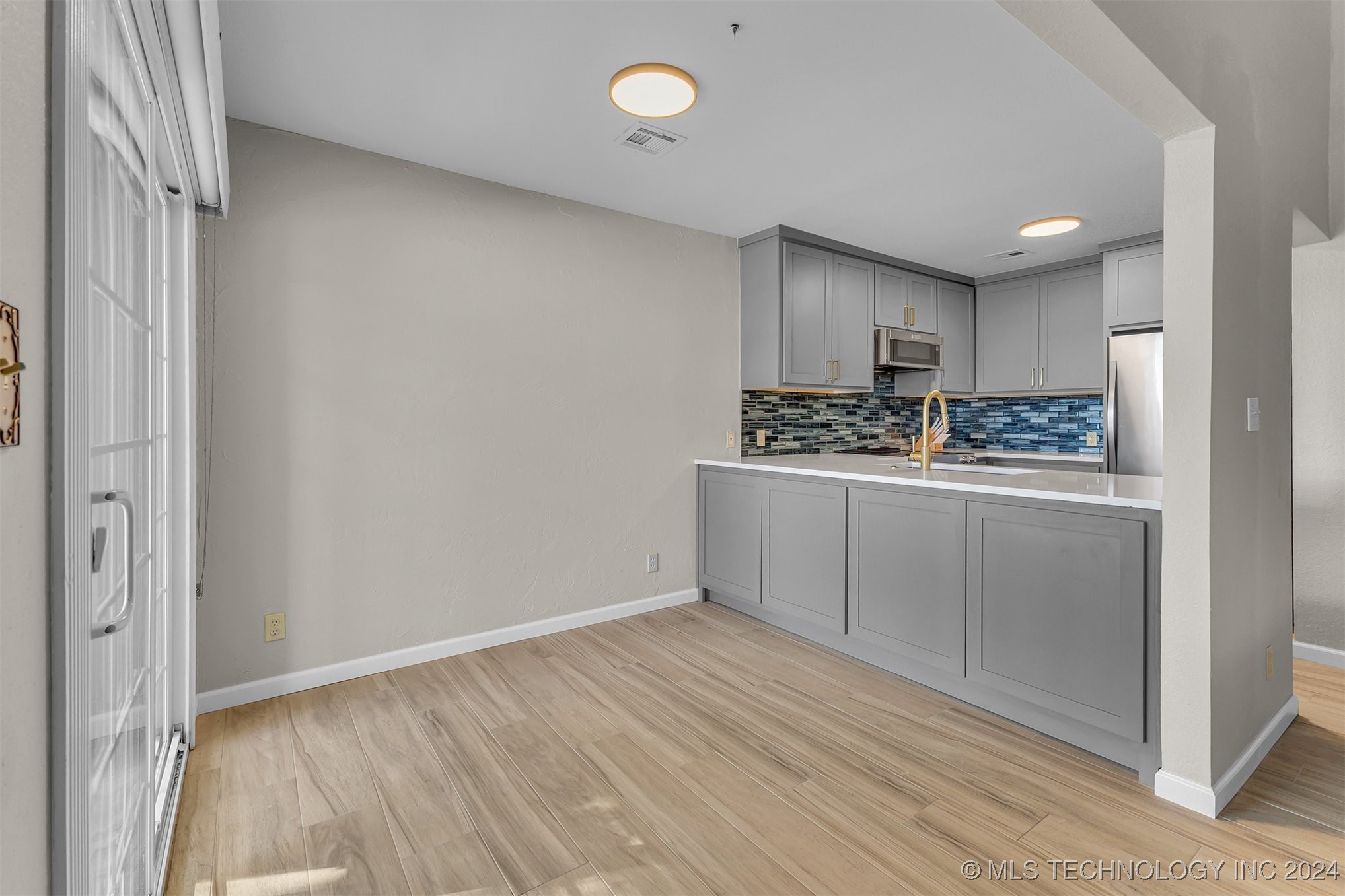 6317 E 89th Place 1303