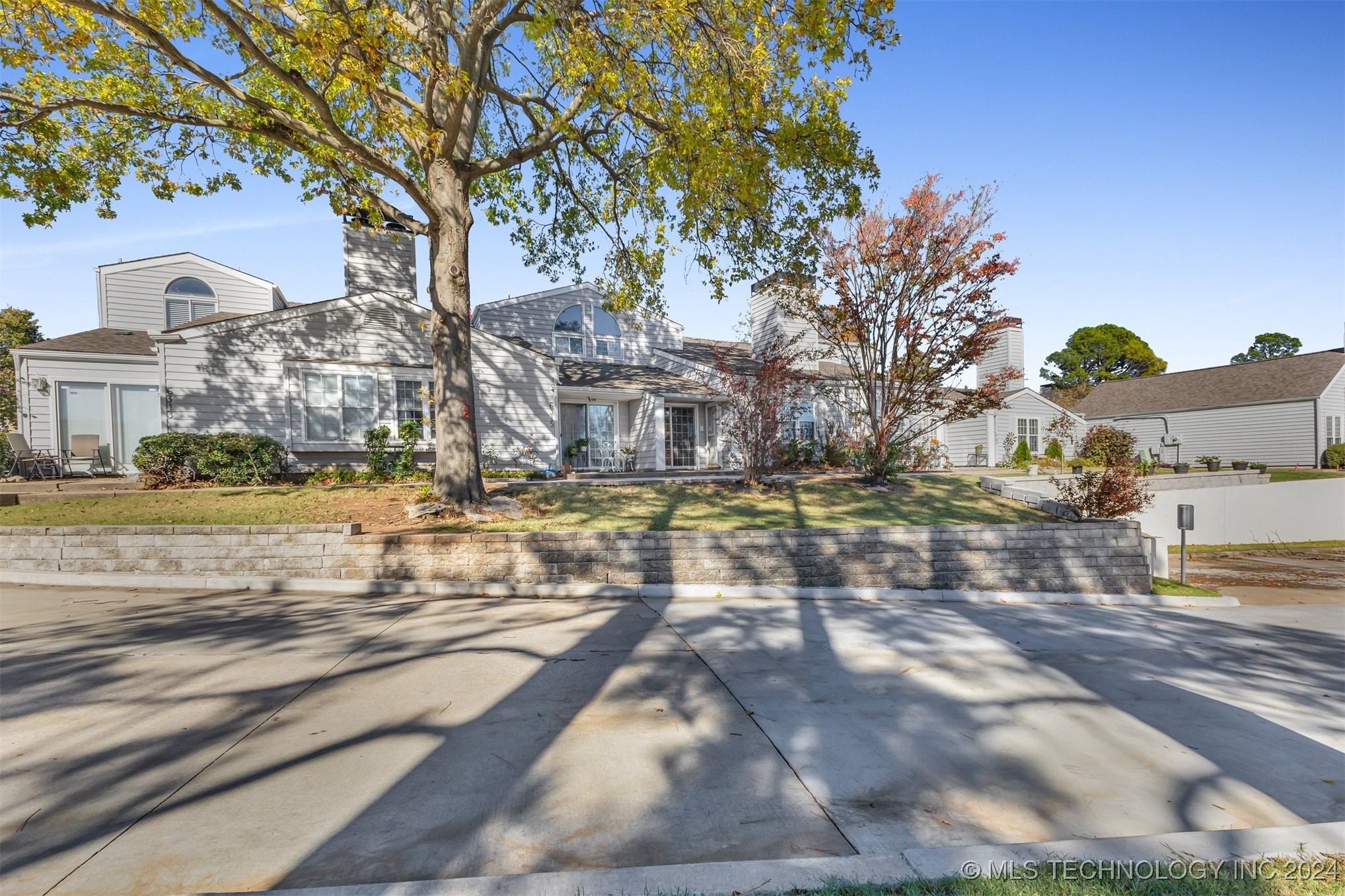 6317 E 89th Place 1303