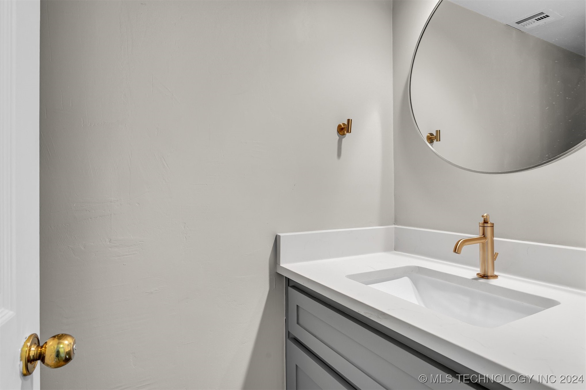 6317 E 89th Place 1303